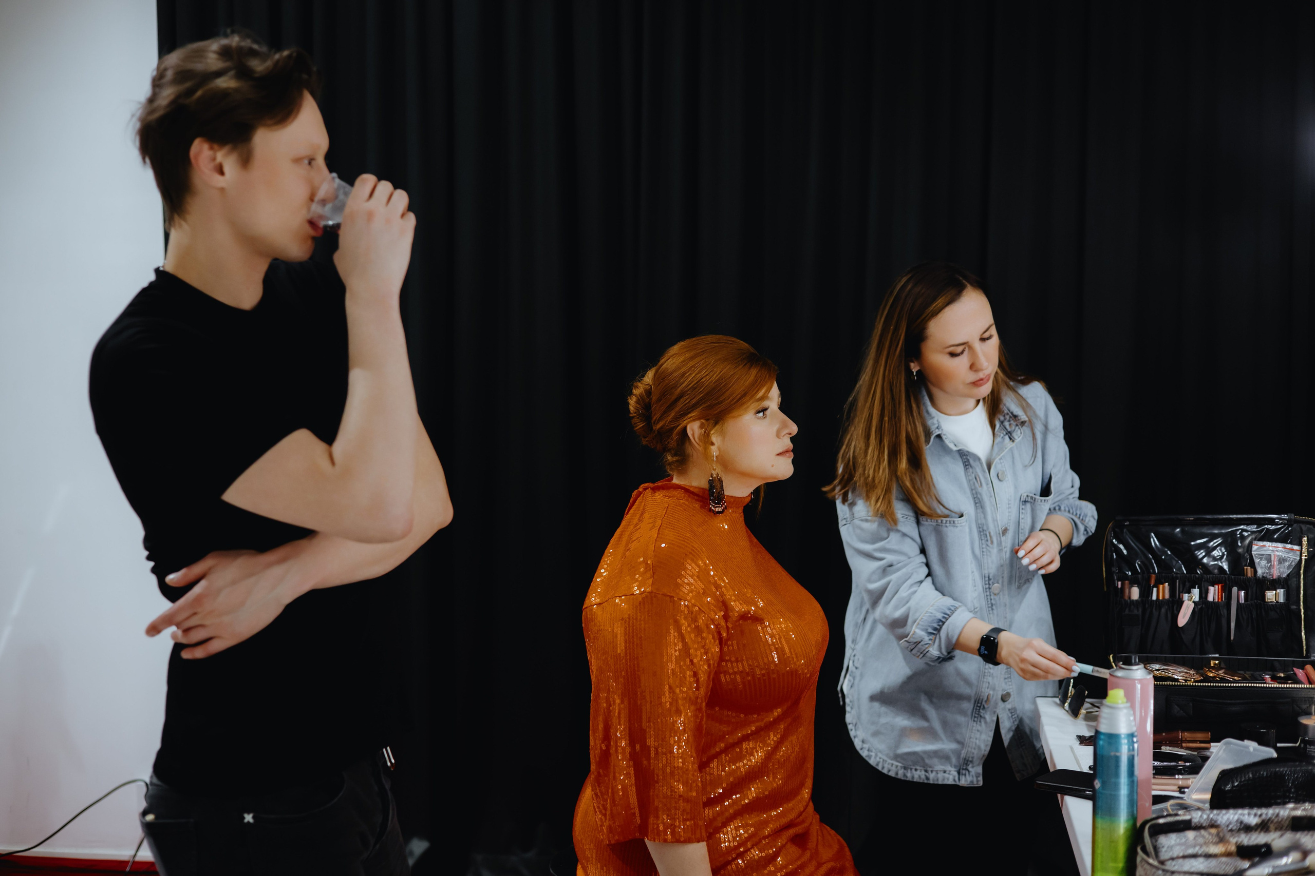 Backstage для журнала «Караван историй» с Юлией Куварзиной. Фотограф в Москве и Санкт-Петербурге Дарина