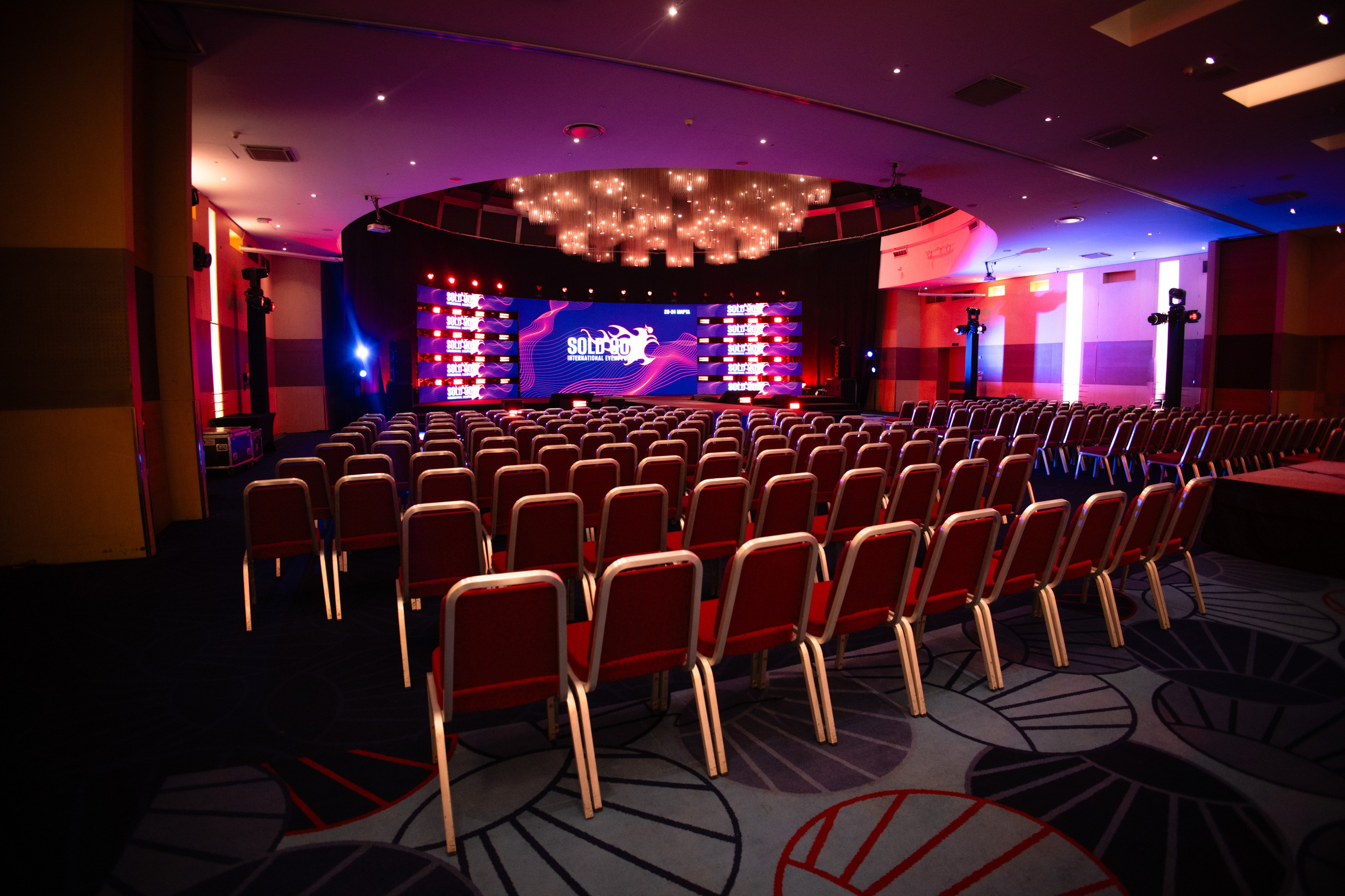 Портреты на фотозоне СИНТЕГРУС