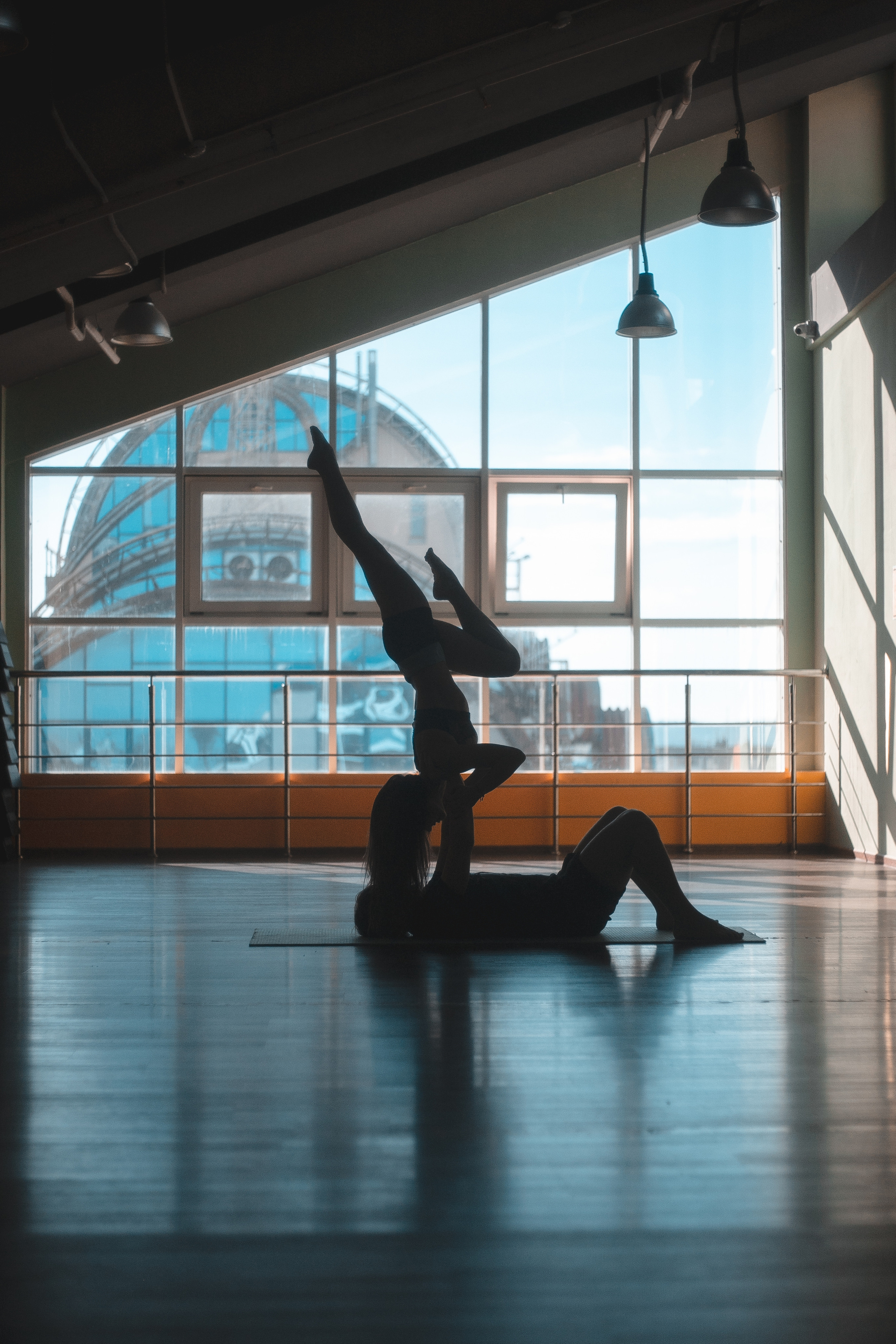 Акройога. Фотография