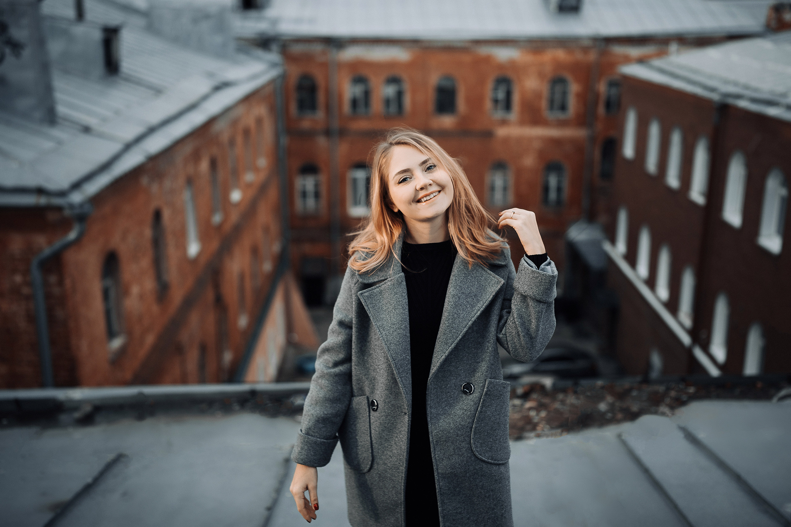 На крыше (Аня). Фотография