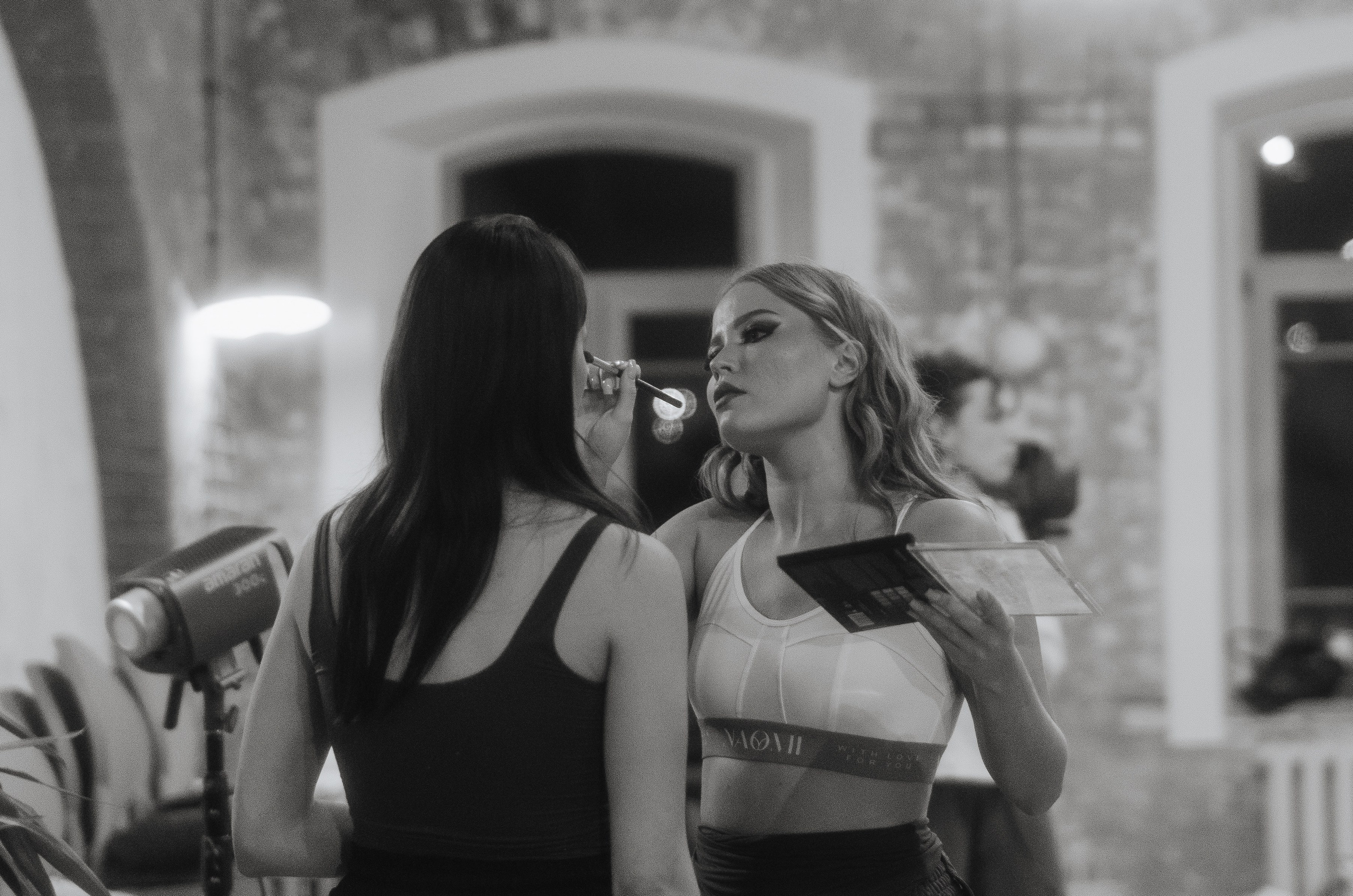 Фото-подглядки с видеосъемки танцевальной команды «Secret». Денисова Аля — фотограф для парных съемок и индивидуальных историй в Барнауле