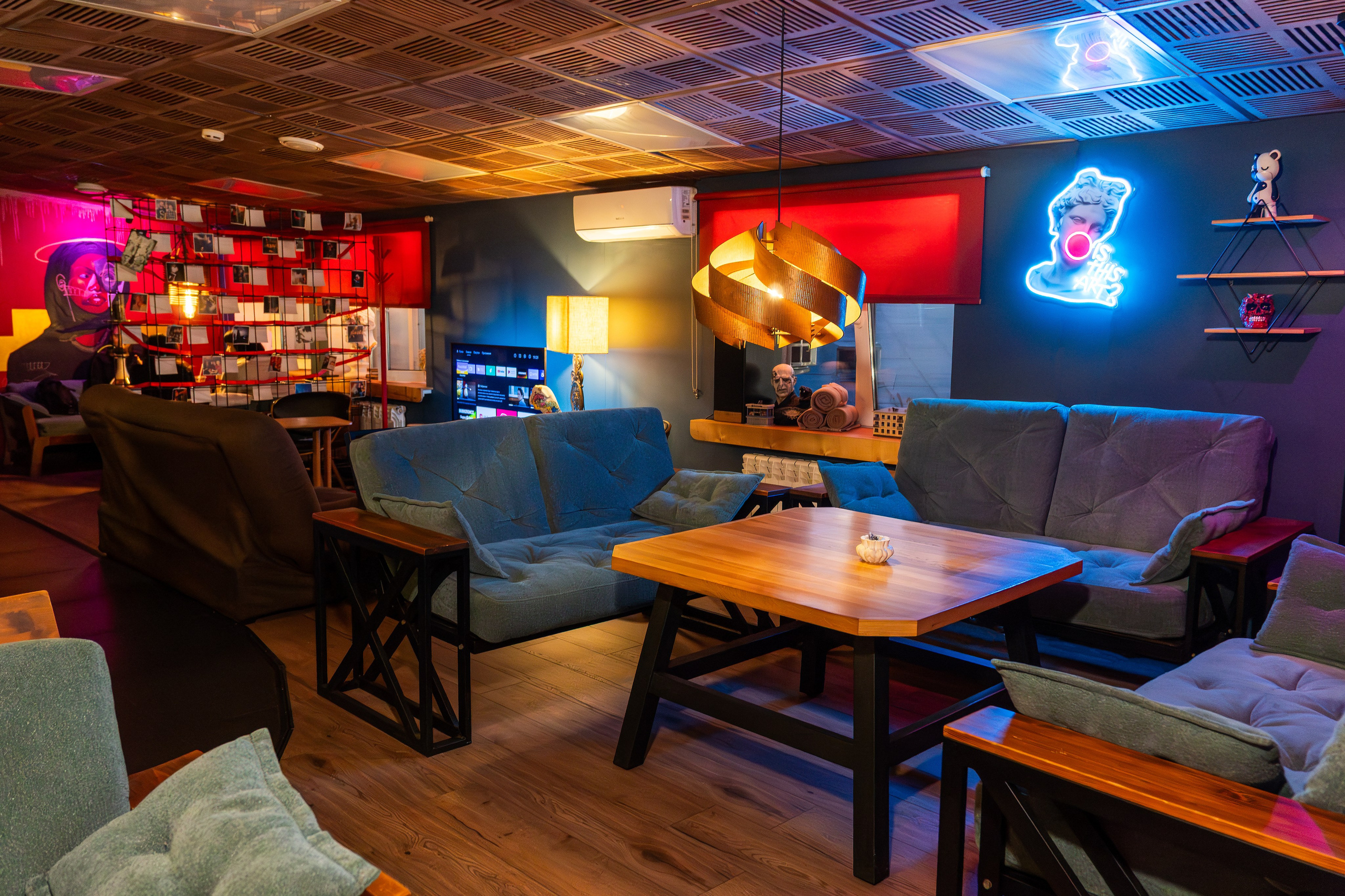 Фотографии заведения Gusto hookah. JOHNNY SOLOVEV VISION