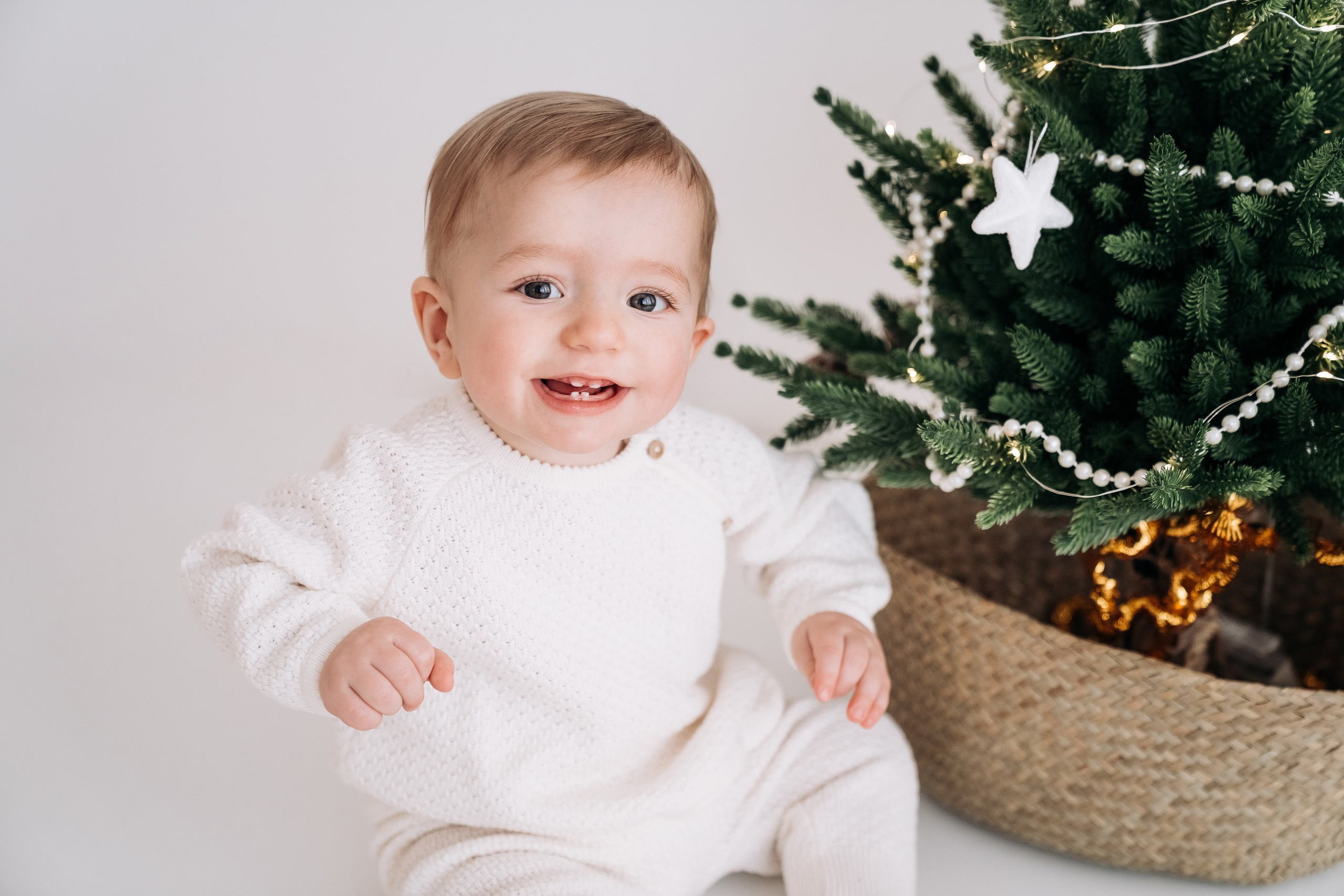 Новогодняя детская фотосессия для Феди. Семейный фотограф СПб Анастасия Василь. Фотосессия на годик