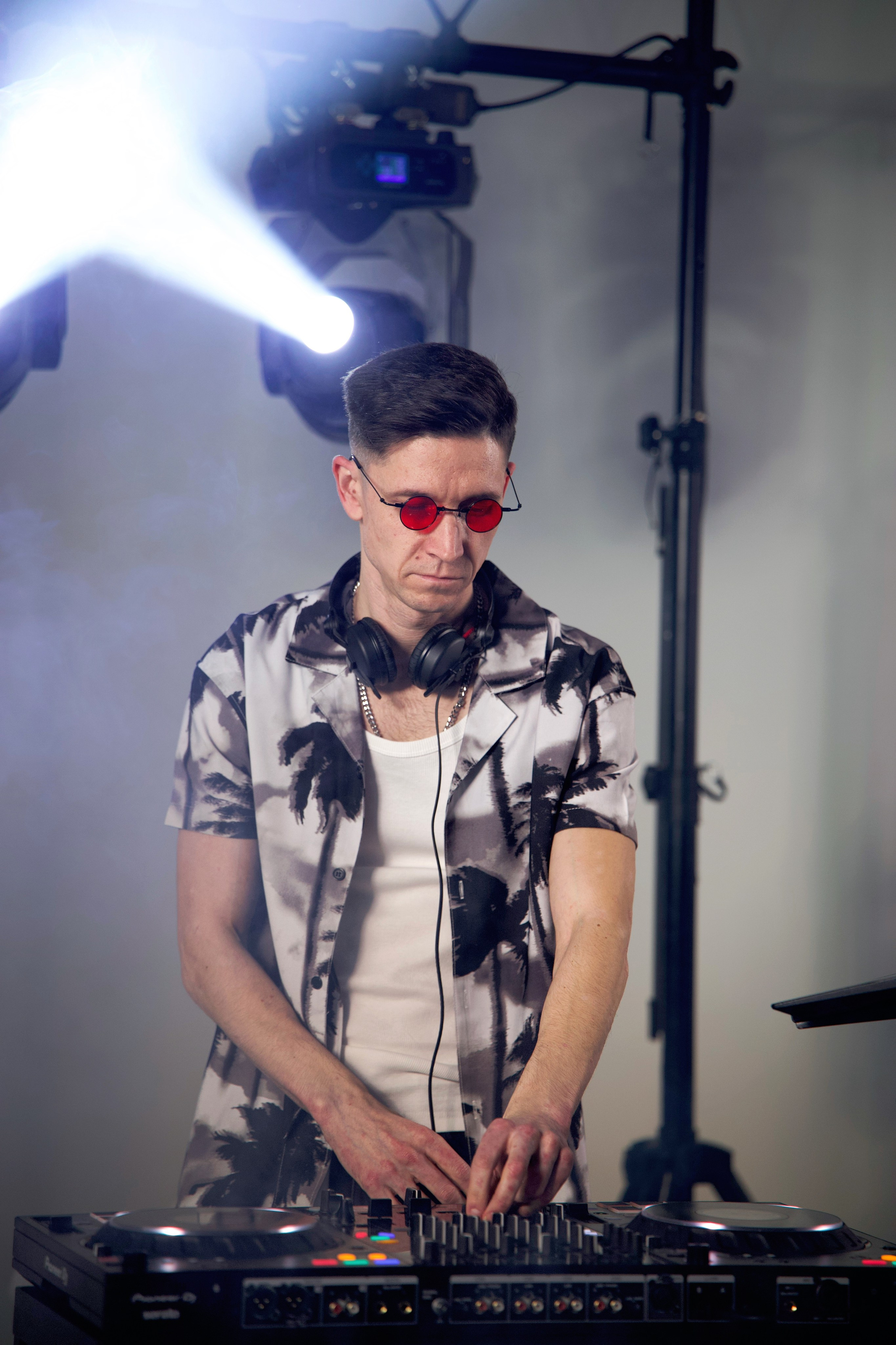 БЭКСТЕЙДЖ СТУДИЯ 12.7 V2. Репортажный фотограф Анапа