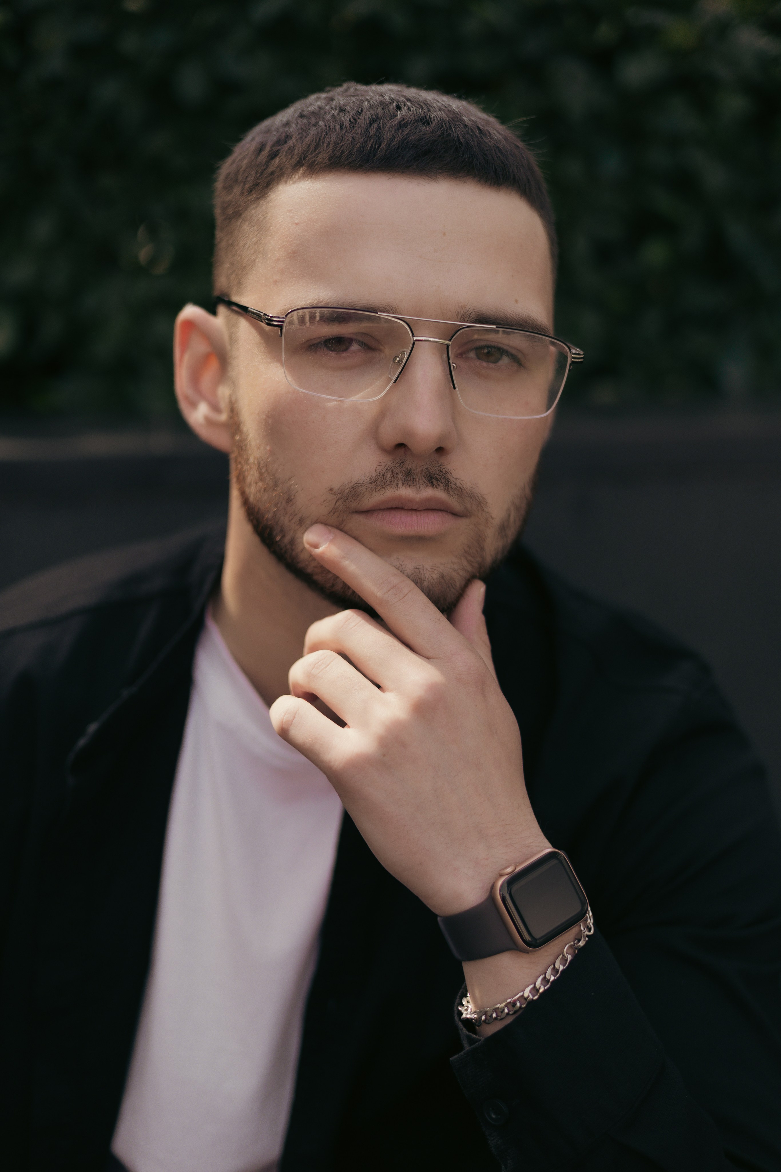 Игорь и Валерия. Фотограф Julia Milton | Портреты, съемки для маркетплейсов, лавстори, съёмка беременности в Санкт-Петербурге. Обучение фотографии в Спб очно