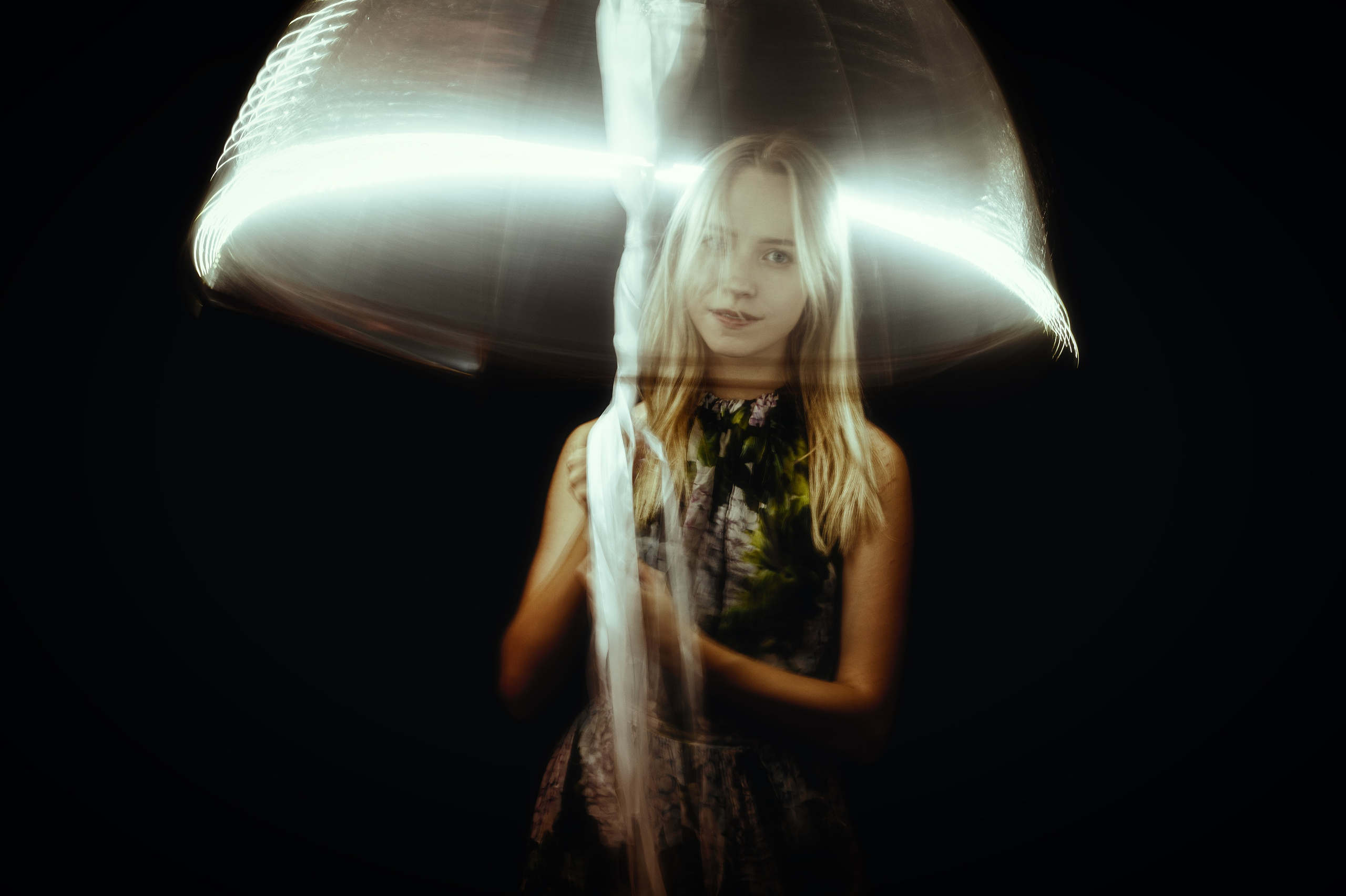 Путешествие между мирами. Профессиональная фотосессия в Краснодаре | Фотограф Денис Труфанов