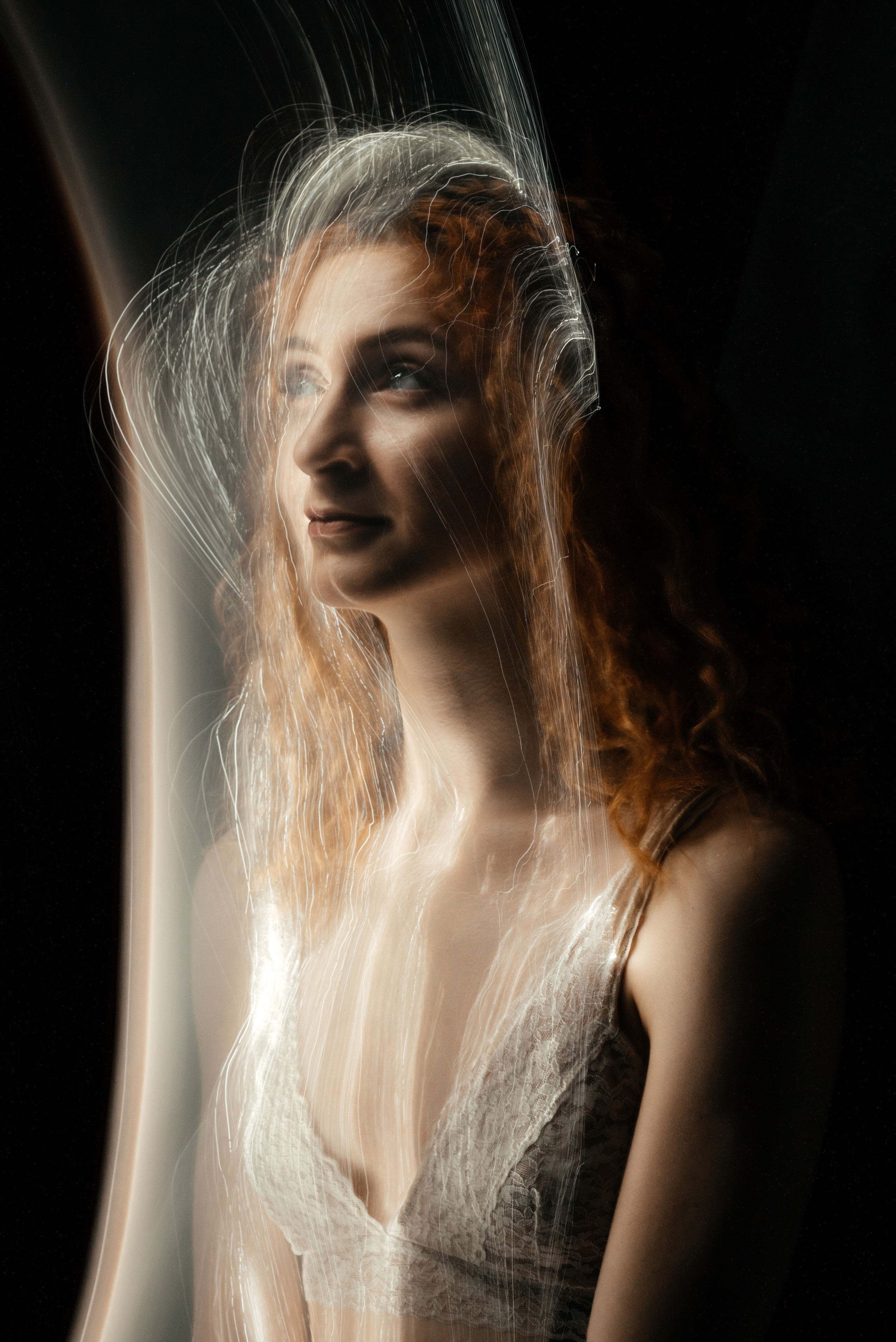 Игра света. Z H U R A V L E V