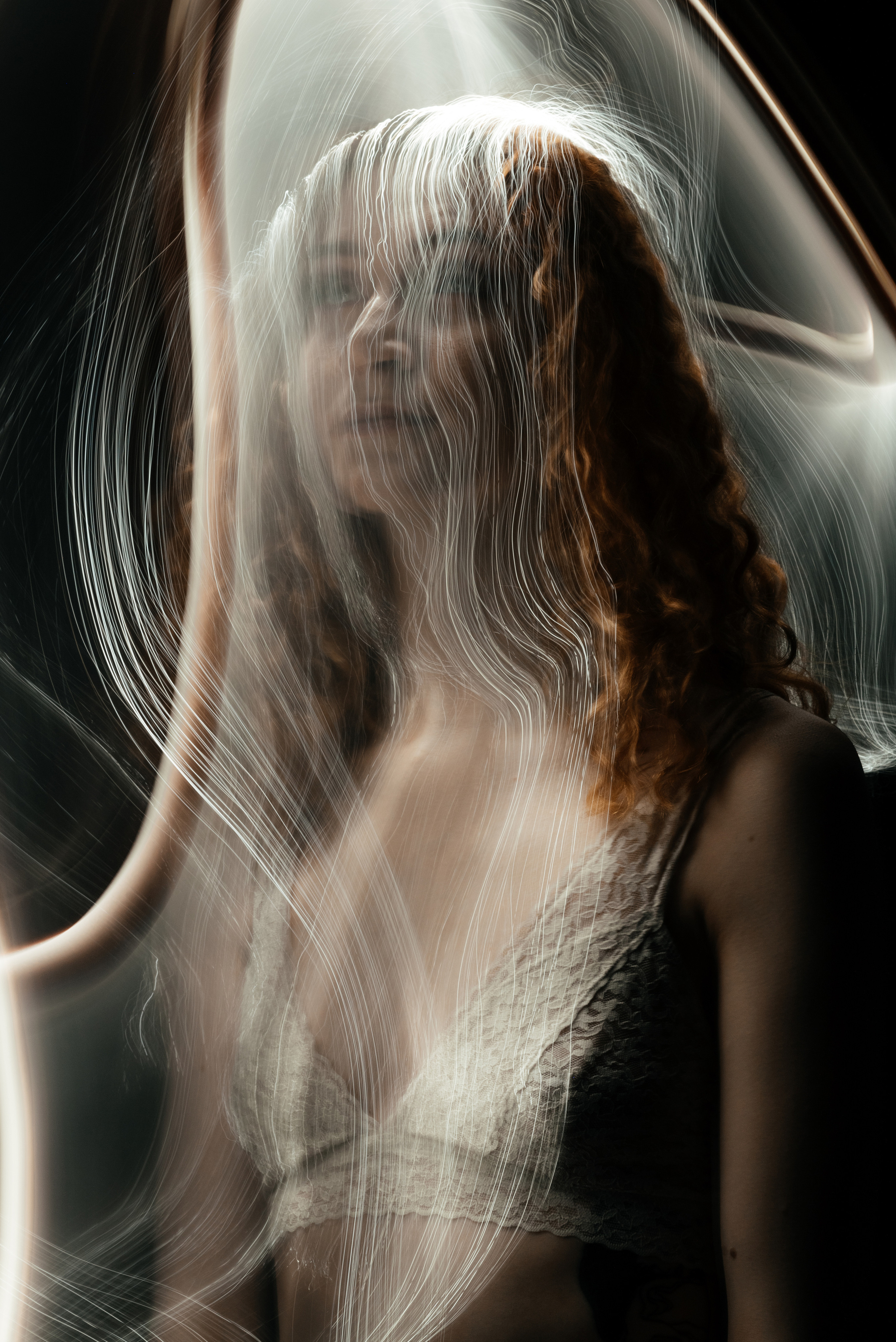 Игра света. Z H U R A V L E V