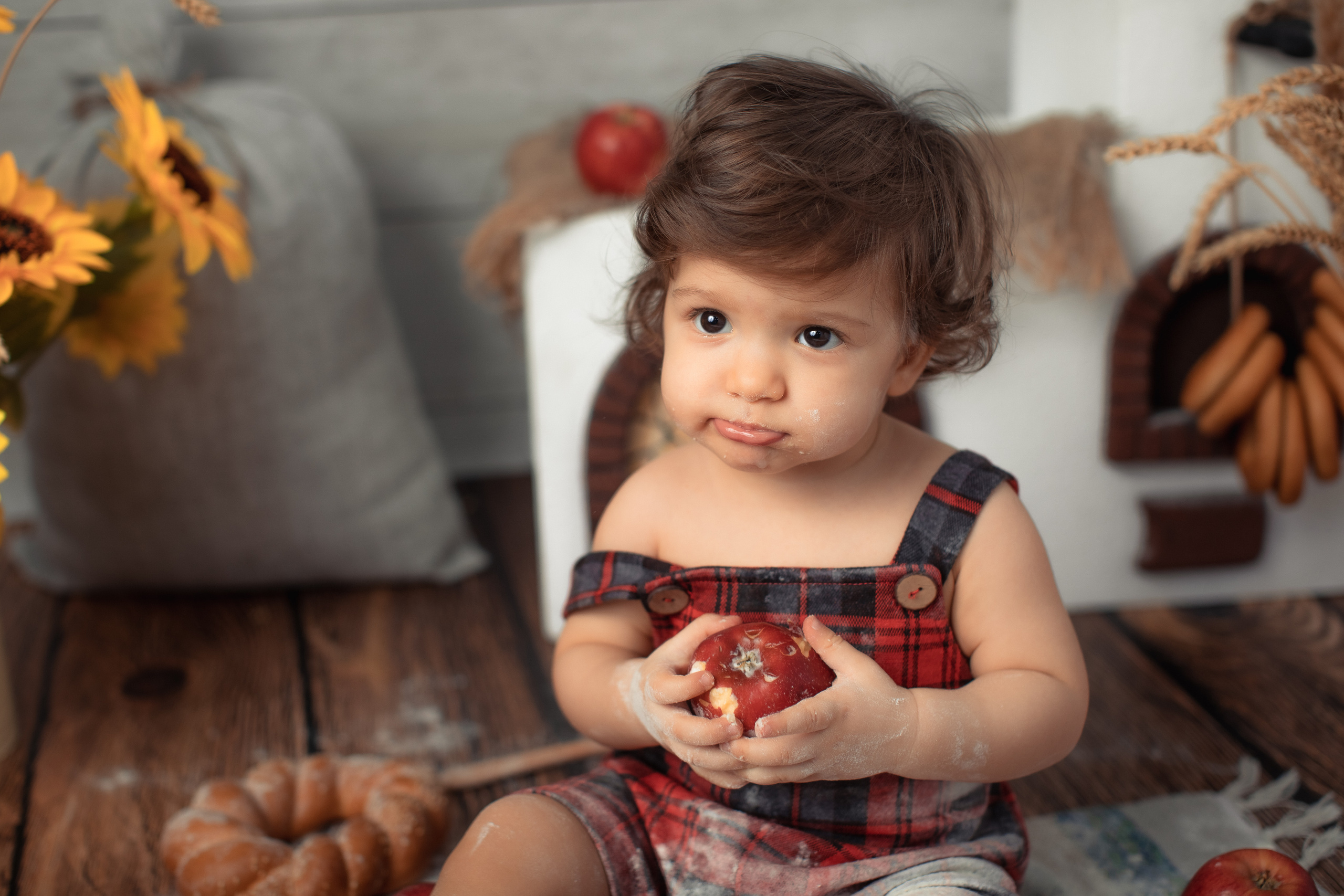 Малыш 5 — 18 месяцев. Фотограф новорождённых и детей до года на КМВ