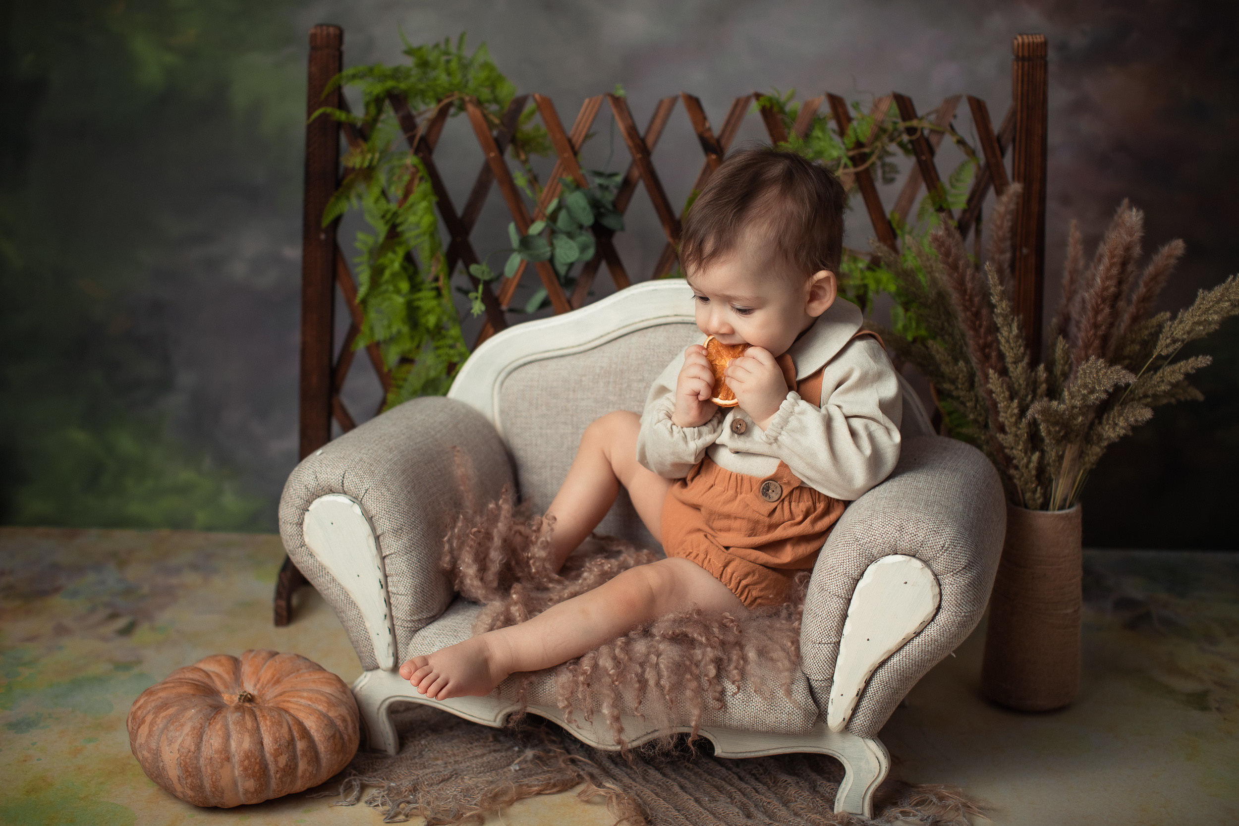 Малыш 5 — 18 месяцев. Фотограф новорождённых и детей до года на КМВ