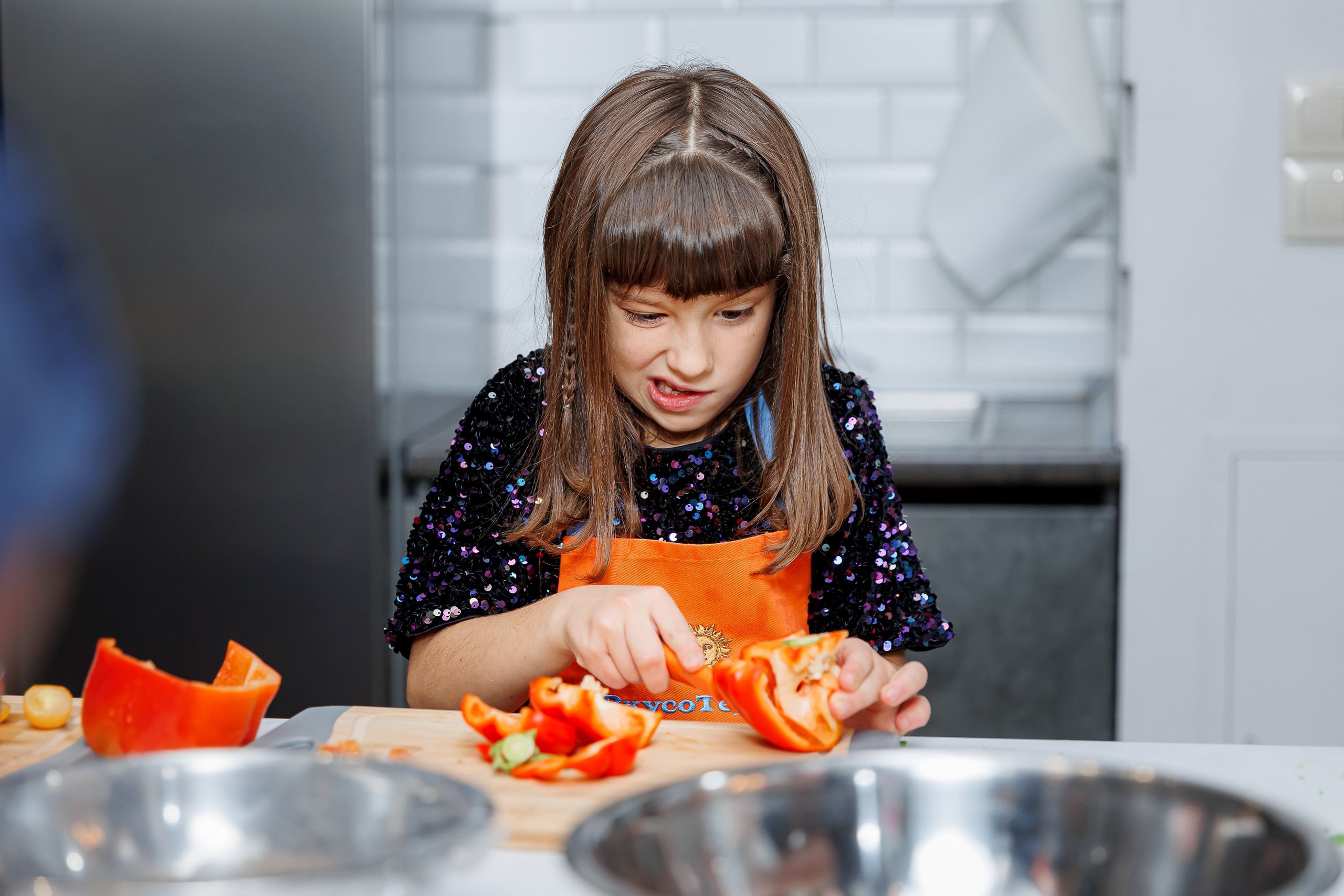 День рождения Насти «Венсдэй во Вкусотеррии». Семейный и детский фотограф Комина Елена, Власиха, Одинцово