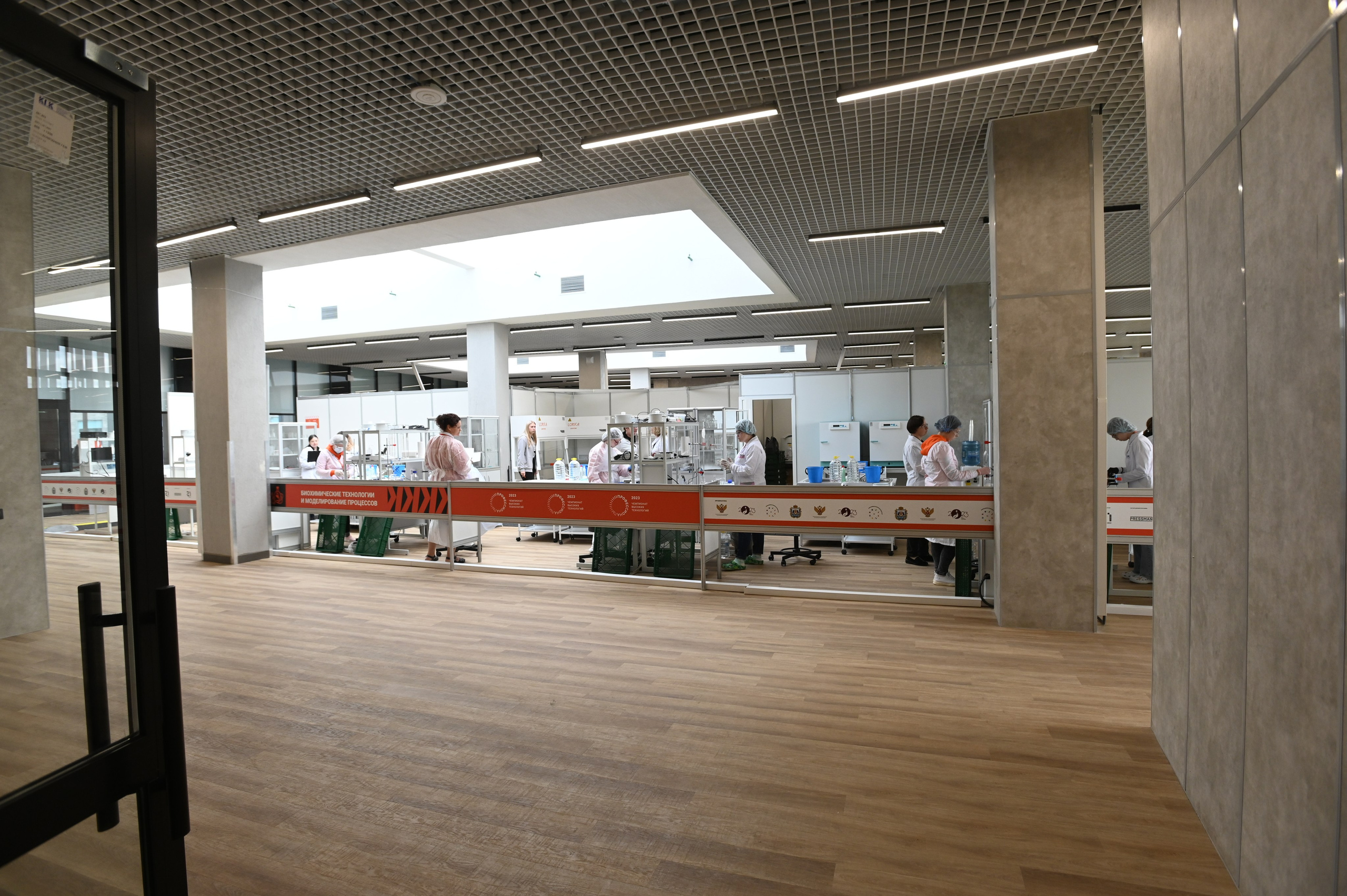 Репортажная съемка Нижний Новгород, фотограф Дмитрий Гуричев. Бизнес-фотограф Дмитрий Гуричев. Корпоративная фотосъемка в Нижнем Новгороде для предпринимателей и организаций