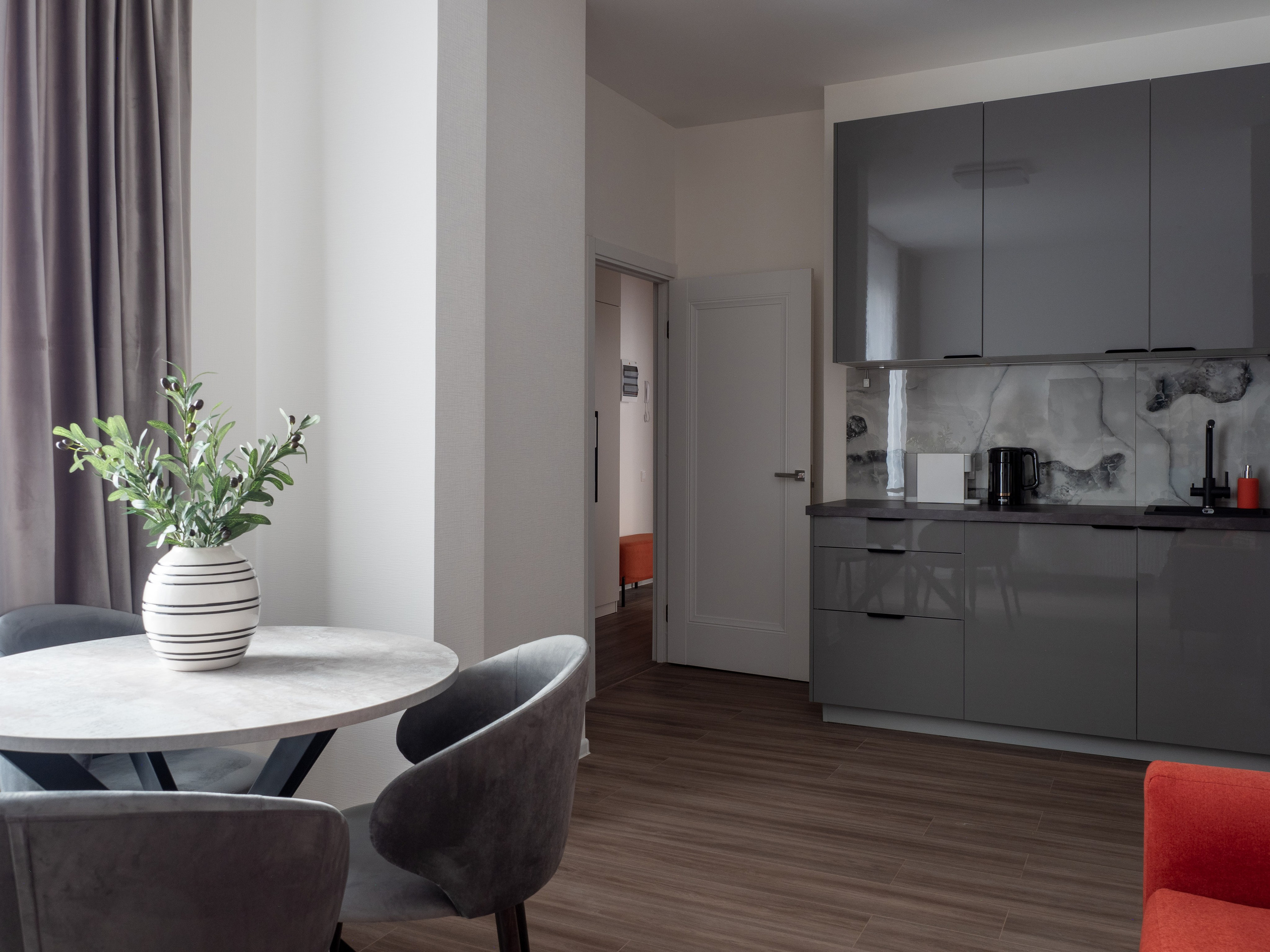 Квартира на Октябрьской наб. 02.10.2024. Сидоров Артем