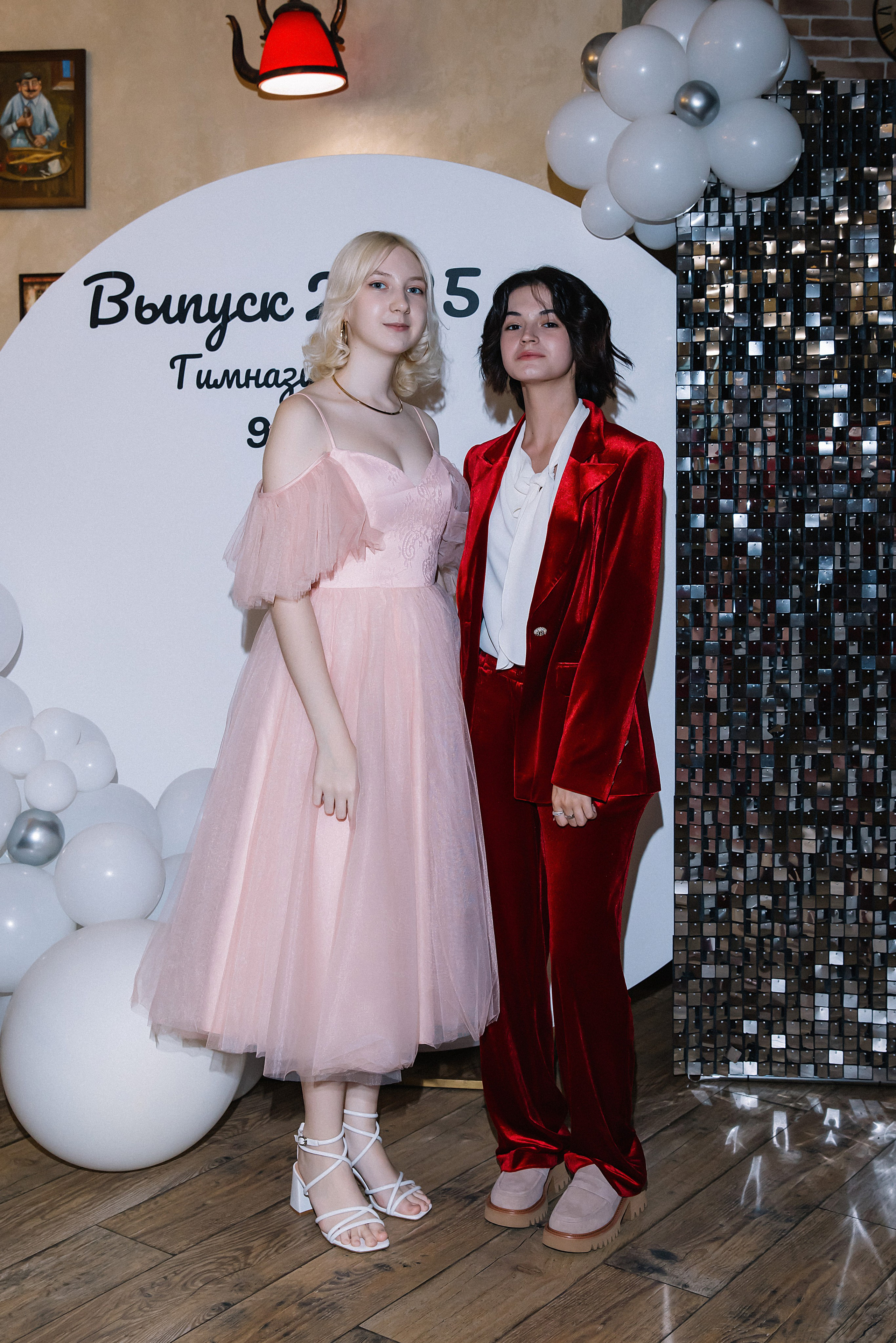 9 класс Гимназия 82. Фотограф и Видеограф в Краснодаре Юлия Солодченко