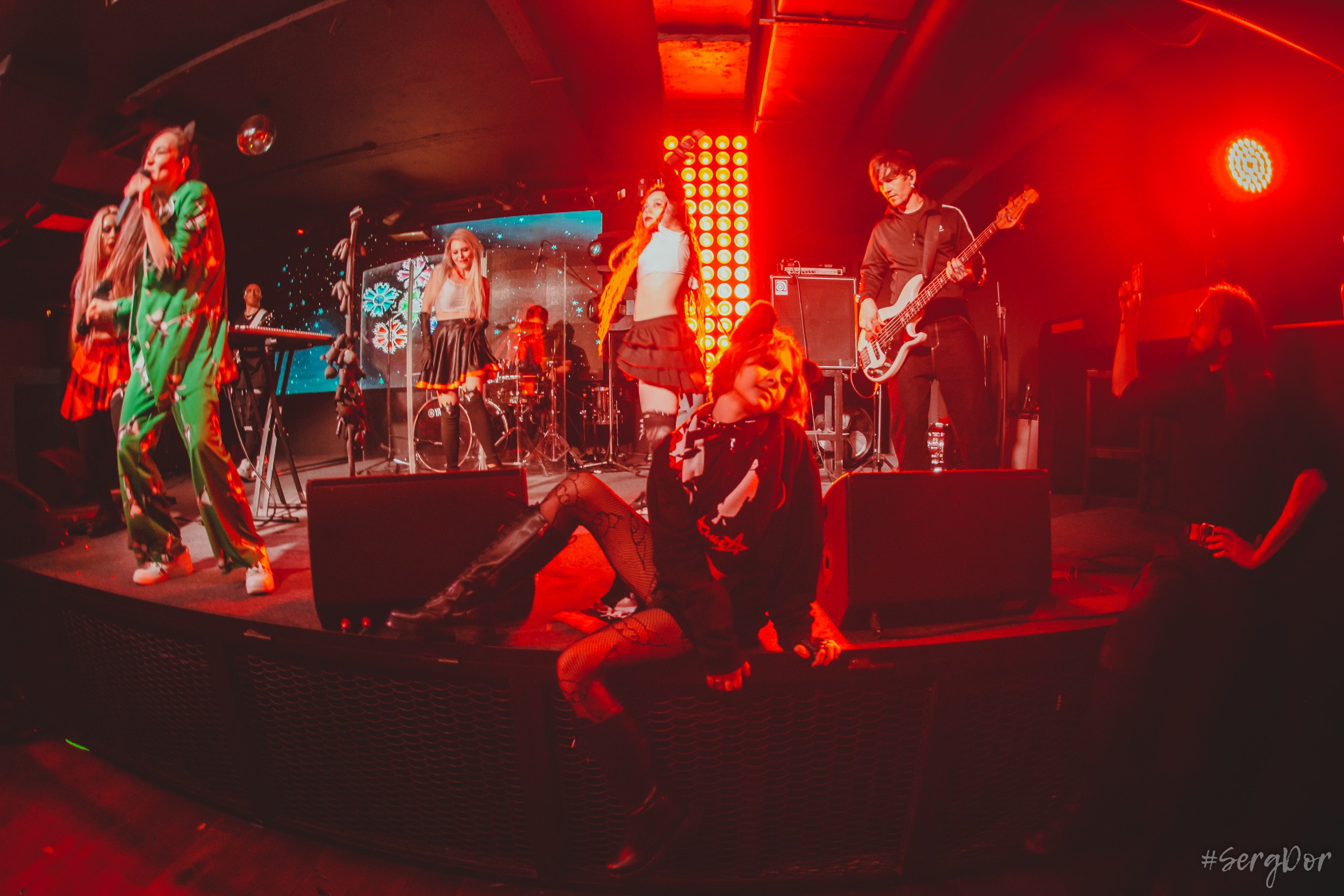 Дайте два, Мумий Тролль бар, Москва, Д2, МТ, День рождения группы, Юбилей, Люся Махова, презентация альбома, Простые радости в краю беспечных зомби, 26.11.2023, SergDor, 26 ноября 2023 года, #SergDor