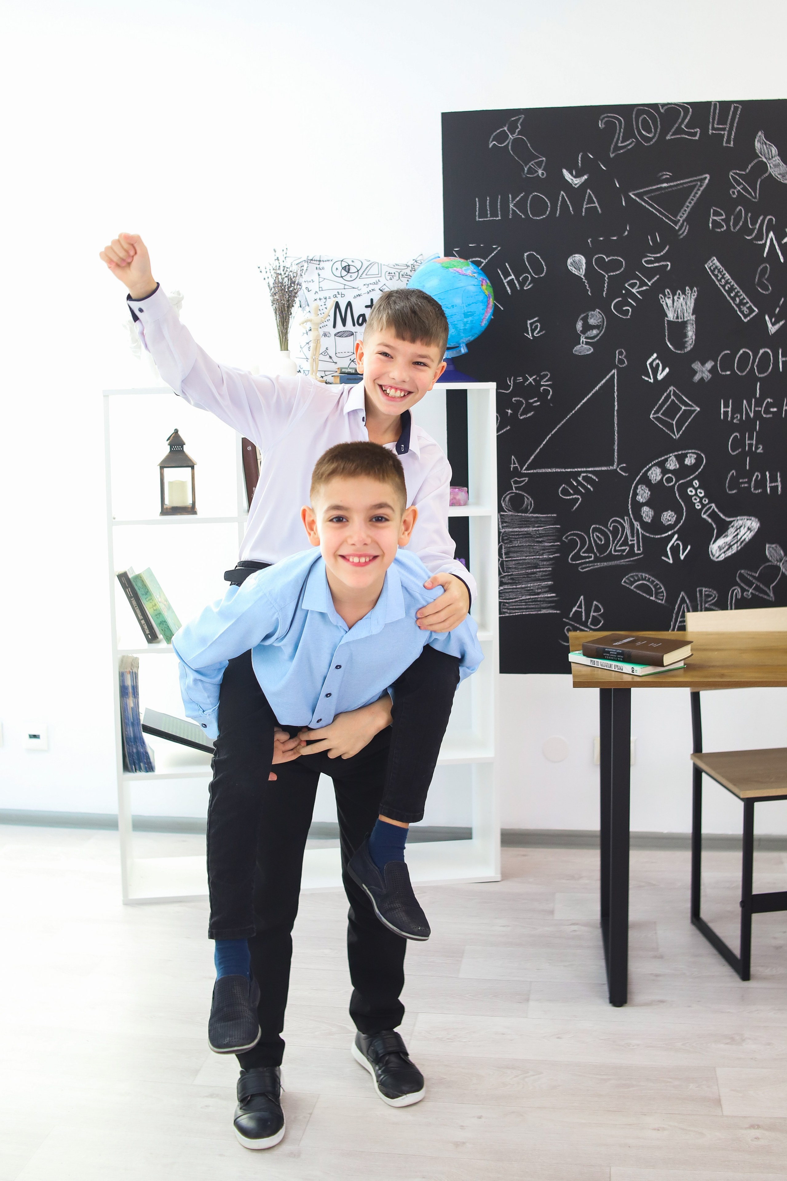 4 класс в студии Пространство. Фотограф в Сургуте Брызгунова Анастасия