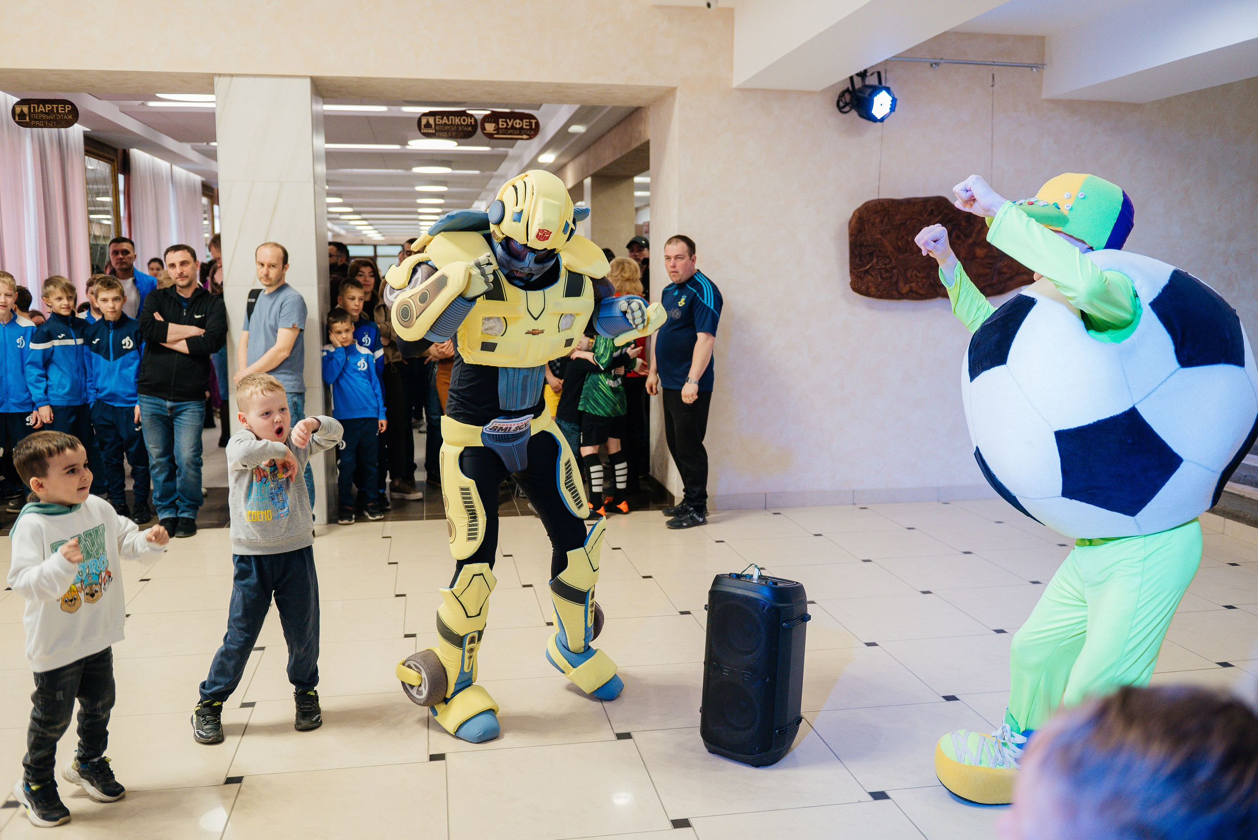 ЛИГА.БРО: JUNIOR 23/24. Свадебный и репортажный фотограф Никита Сницарев в Барнауле
