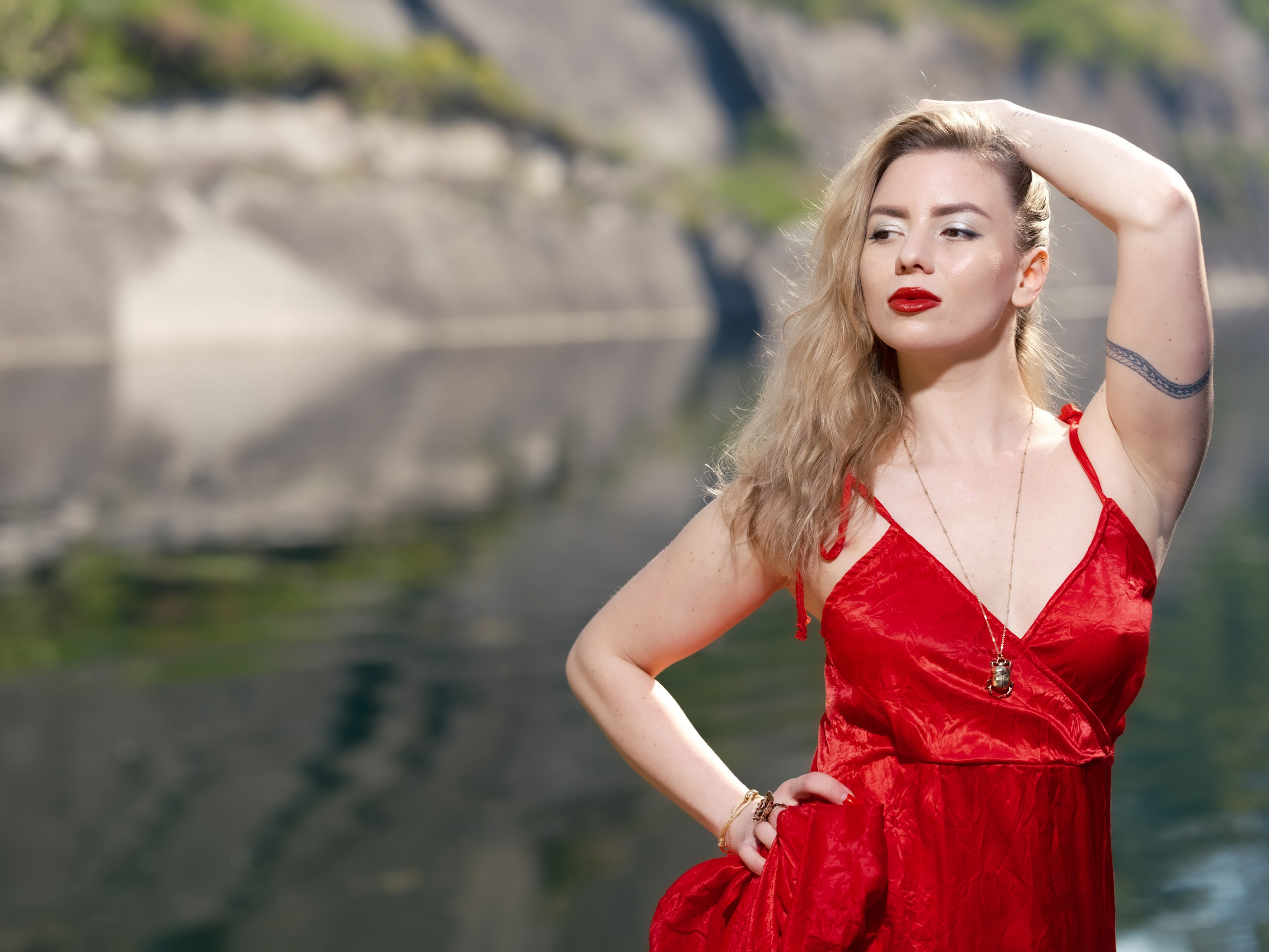 Анастасия-озеро. Фотограф в Москве и Праге: индивидуальные портреты, парные фотосессии