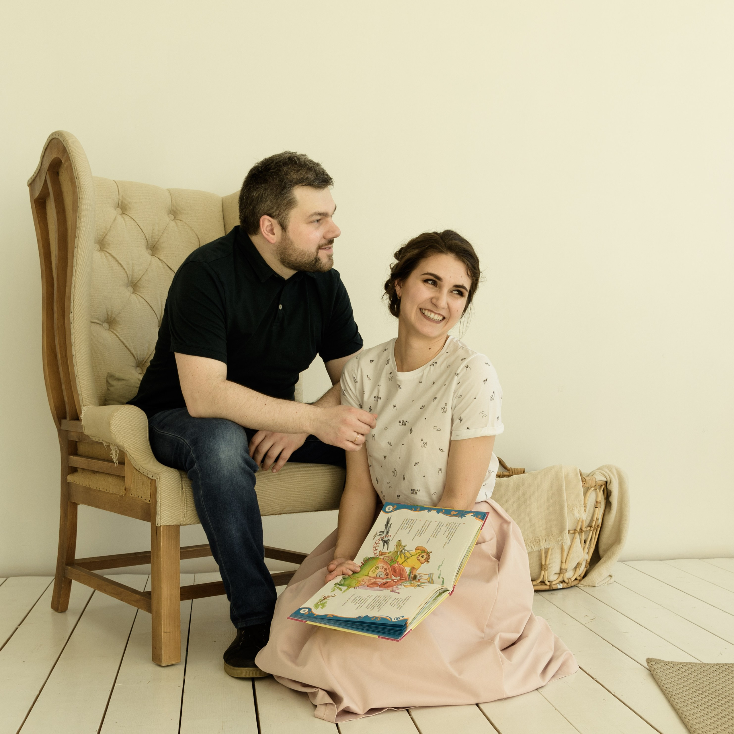 Семейные студийные фотосессии. Семейный и индивидуальный фотограф Life style в Санкт-Петербурге Мария