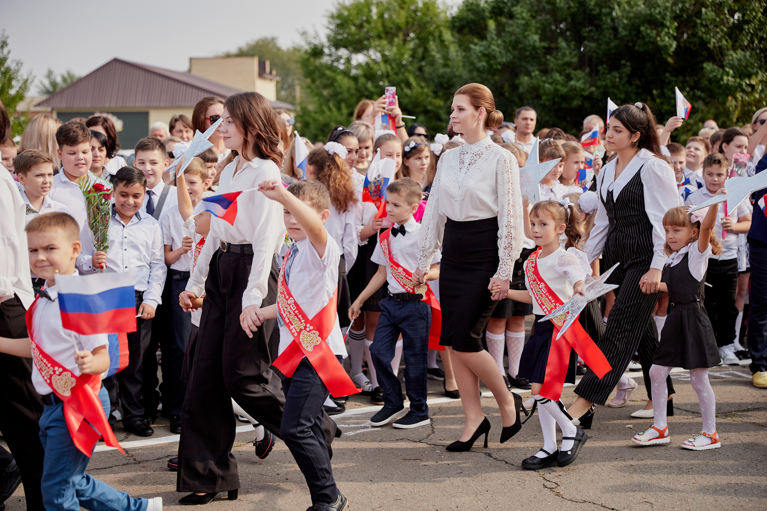 Линейка 1 сентября. Фотосессии в Ростове-на-Дону. Мария Роскошная