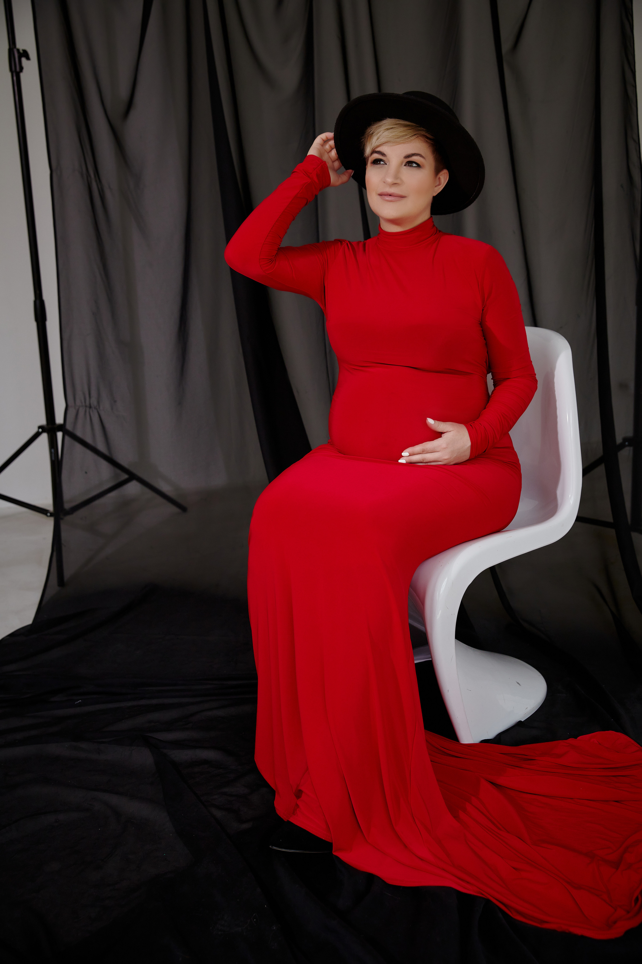 Фотосъемка беременности в студии Ростова. Фотосессии в Ростове-на-Дону. Мария Роскошная