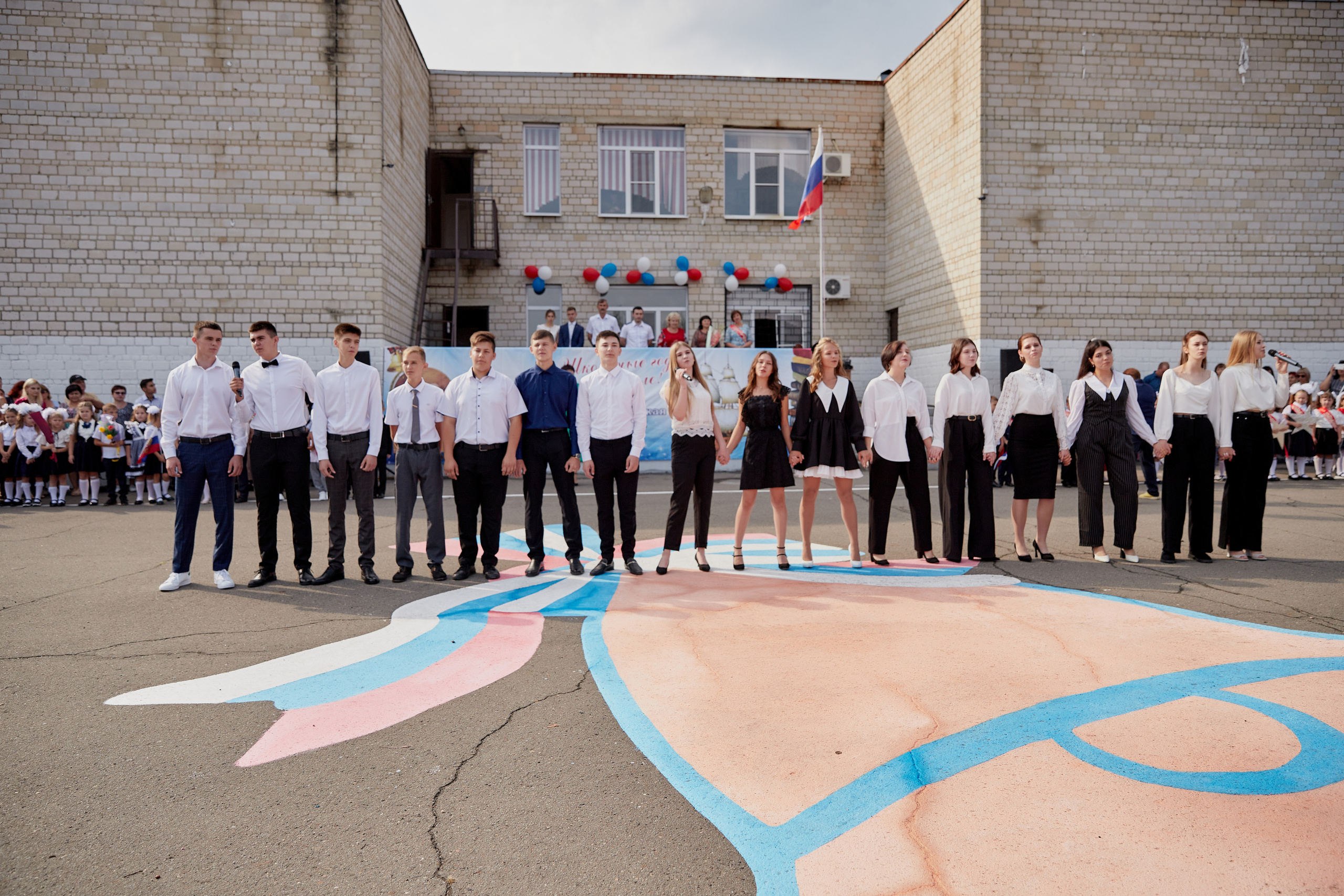 Линейка 1 сентября. Фотосессии в Ростове-на-Дону. Мария Роскошная