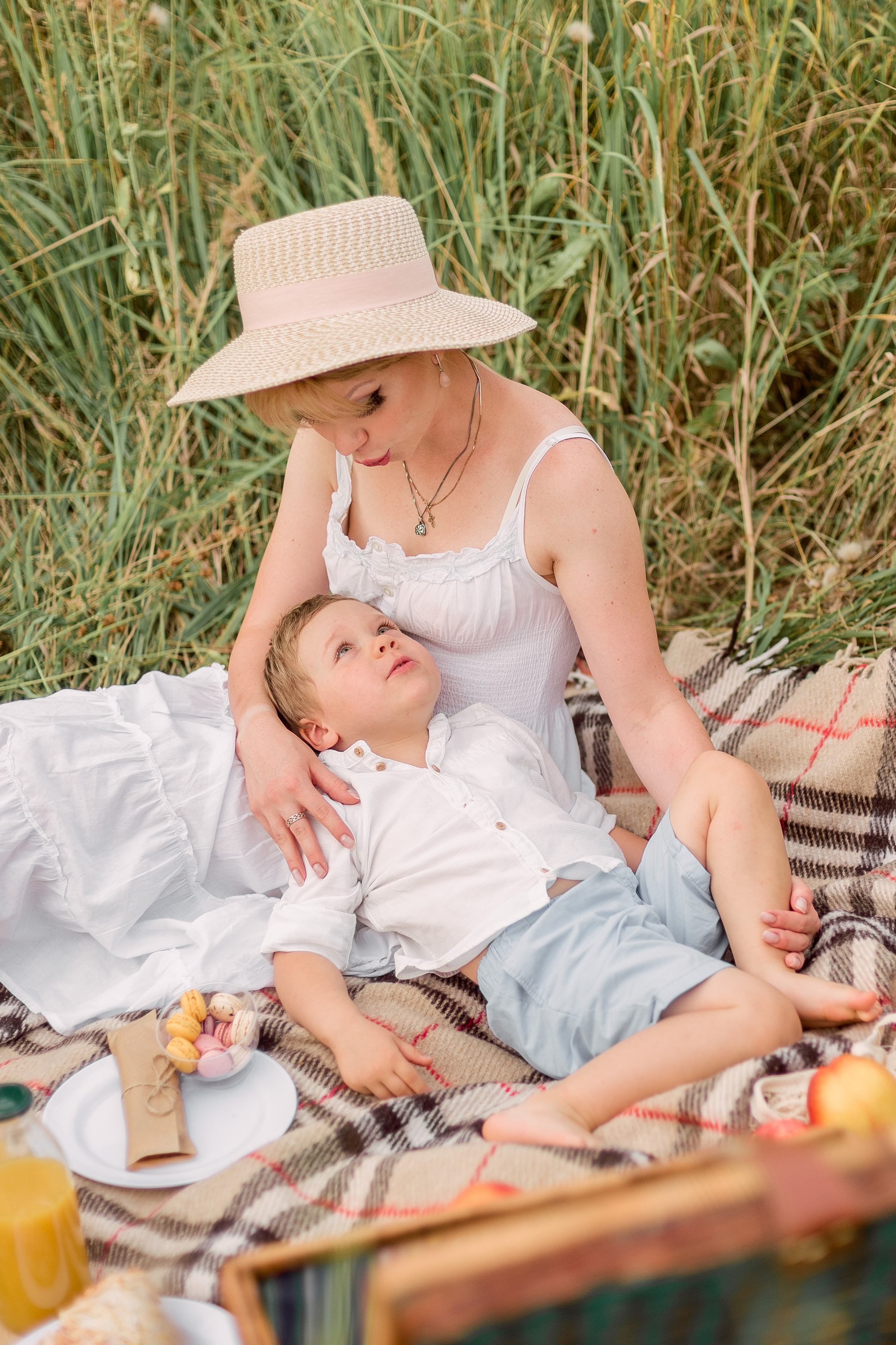 В поле. Фотограф Юлия Попова