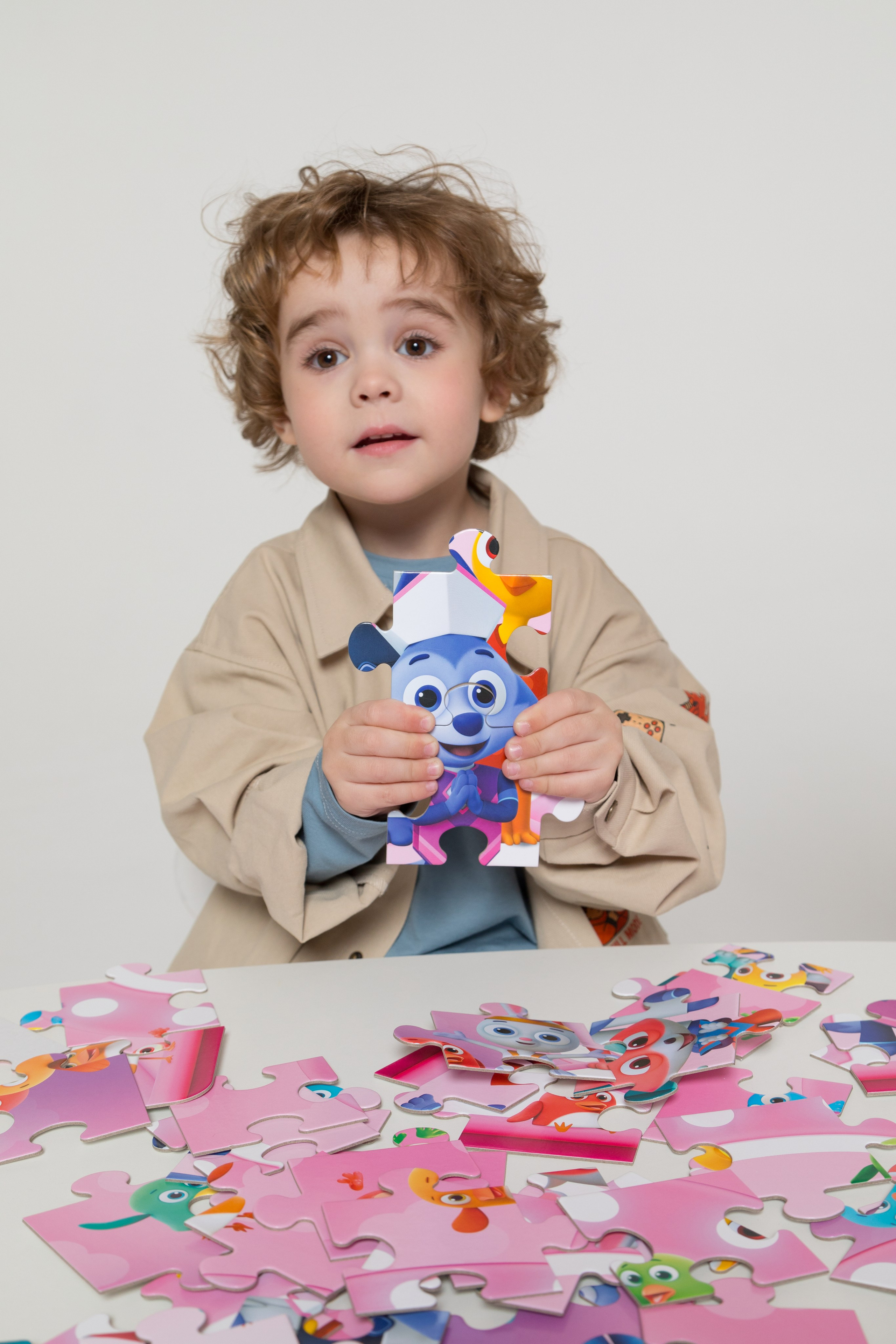 Имиджевая и каталожная съёмка для бренда детских пазлов. Детский и контент фотограф Надя Волкова Санкт-Петербург