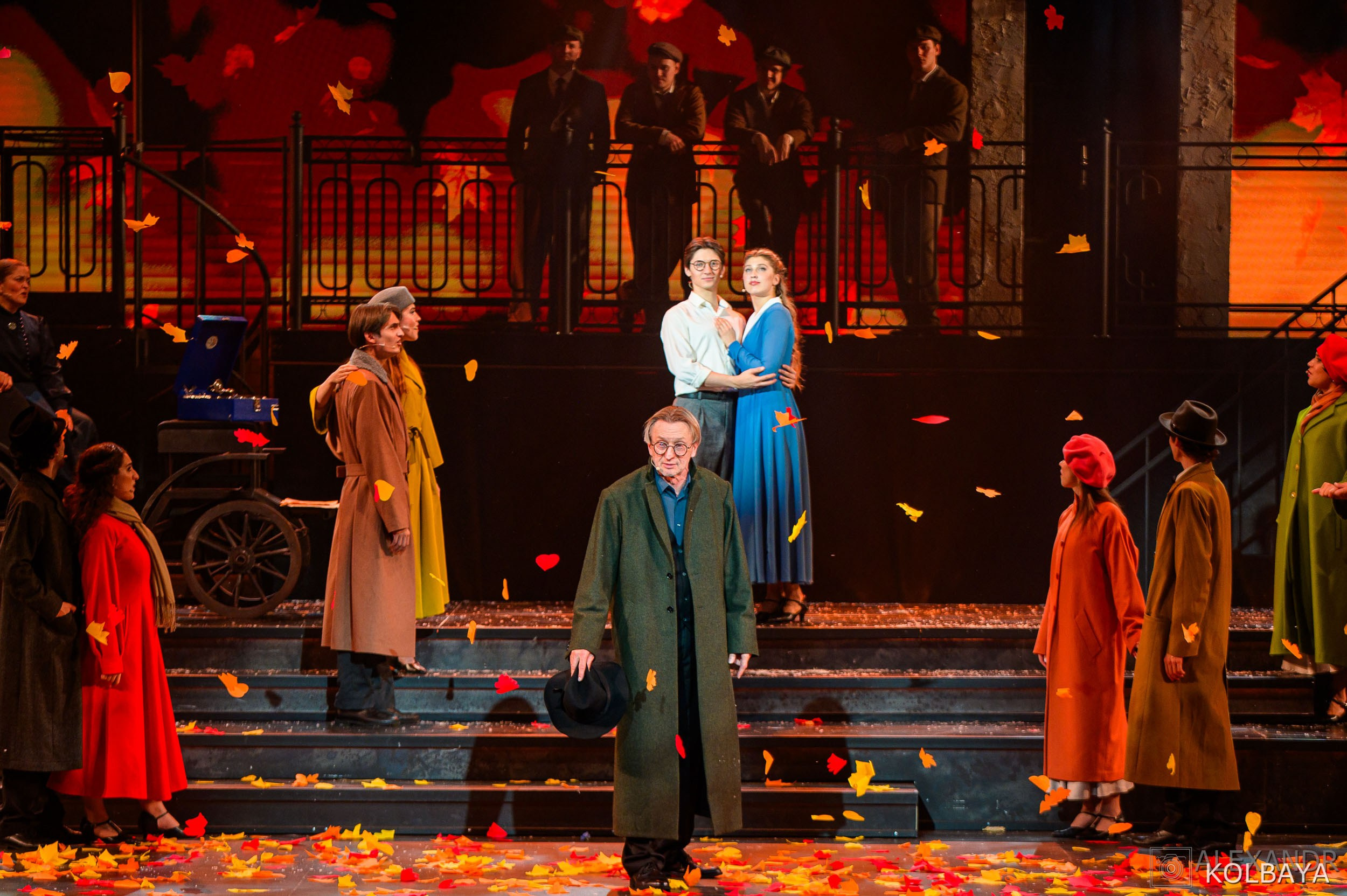 Фоторепортаж с мюзикла Вальс-Бостон 18 сентября 2025 года. Концертный и театральный репортажный фотограф в Москве Александр Колбая