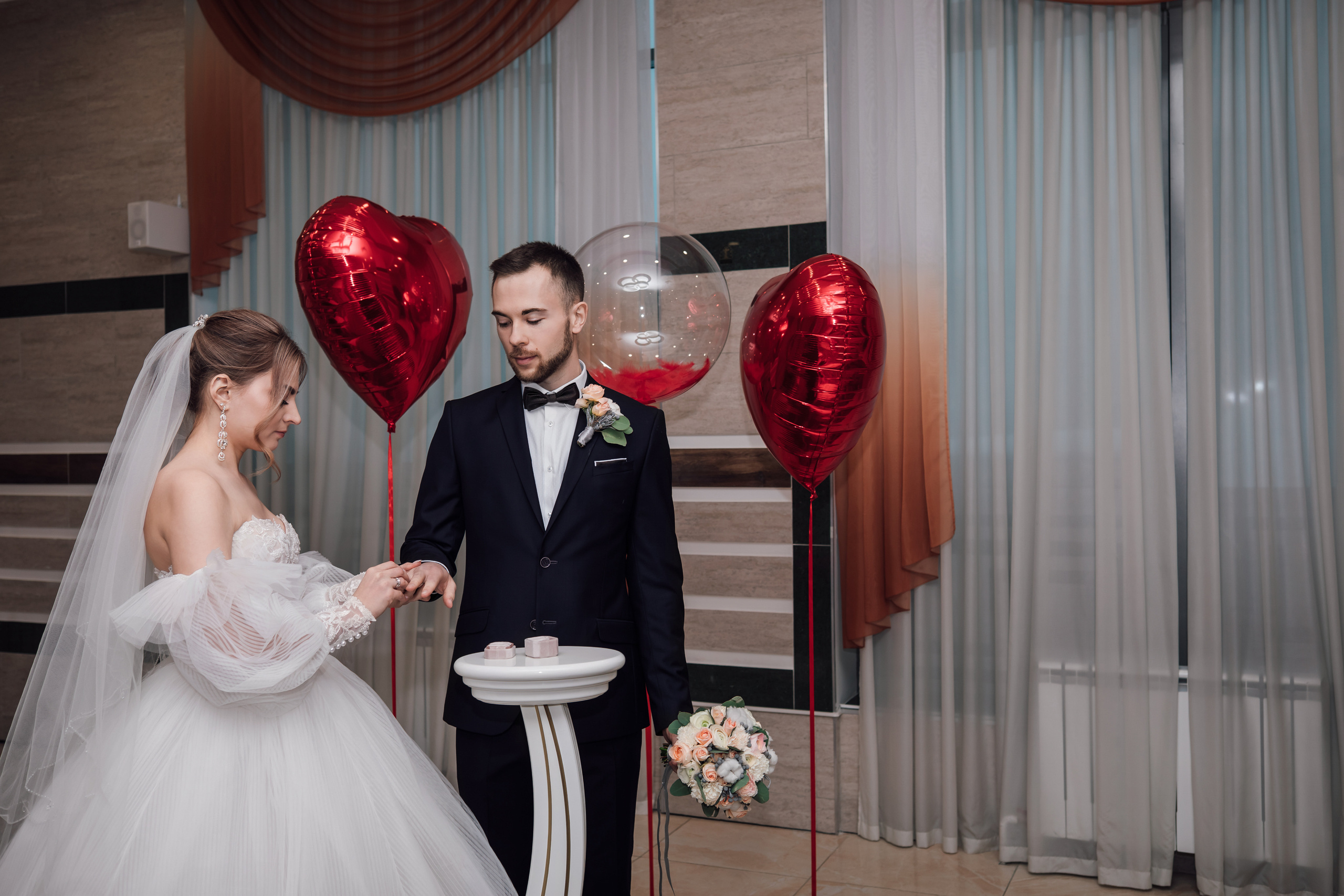 Лена и Леша. Отель Милан. Свадебный и семейный фотограф в Москве Евгения Лисина