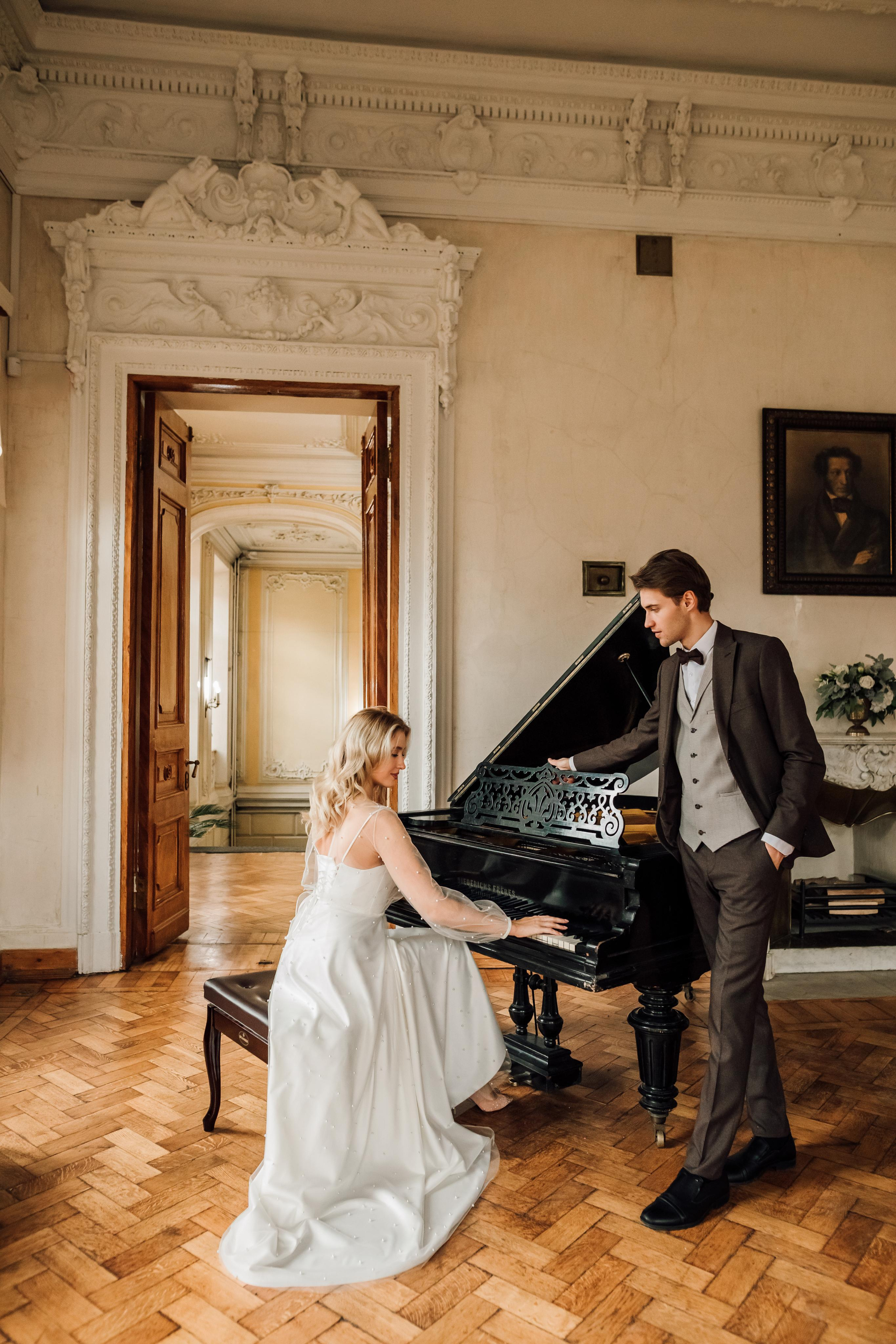 Анна и Андрей. Библиотека им. Пушкина. Свадебный и семейный фотограф в Москве Евгения Лисина