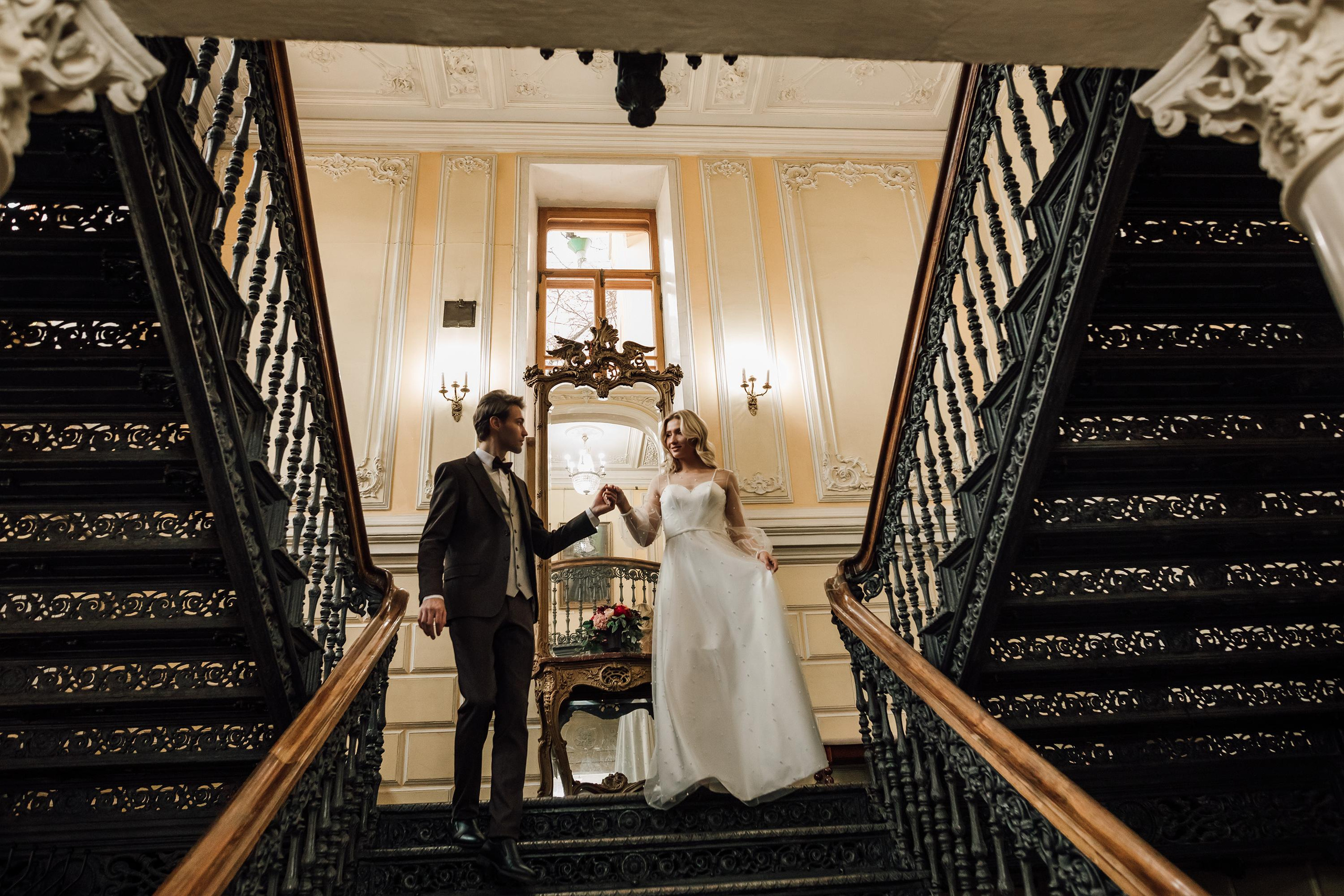 Анна и Андрей. Библиотека им. Пушкина. Свадебный и семейный фотограф в Москве Евгения Лисина