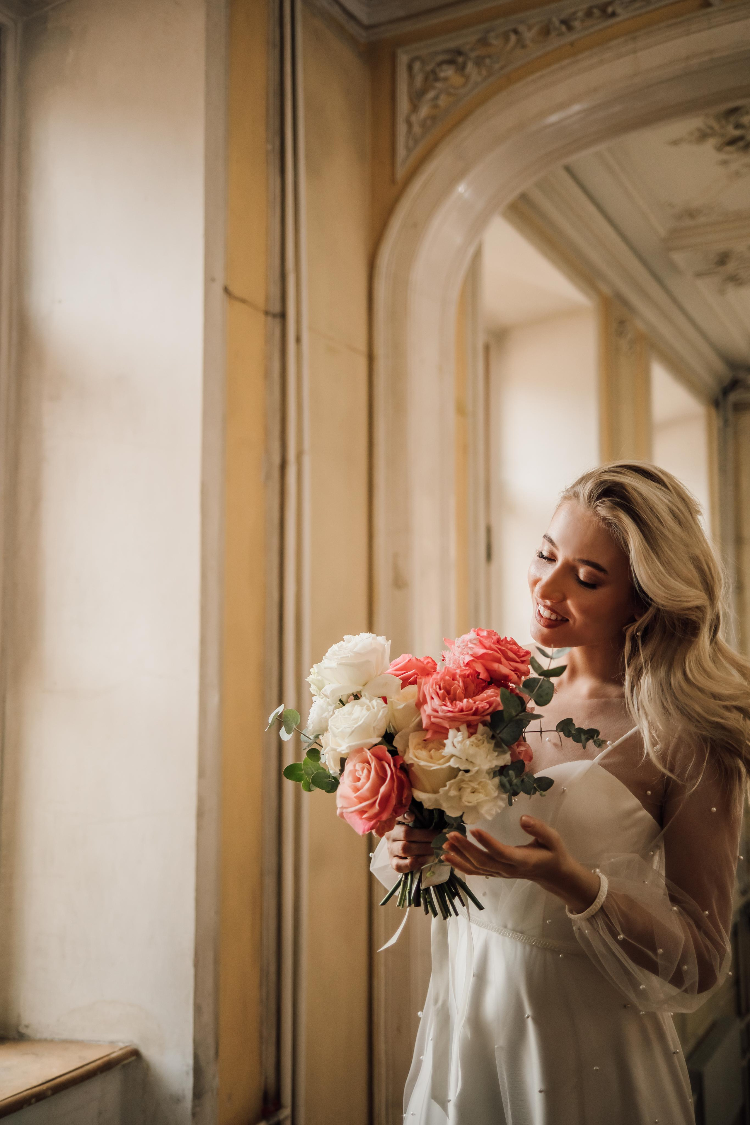 Анна и Андрей. Библиотека им. Пушкина. Свадебный и семейный фотограф в Москве Евгения Лисина