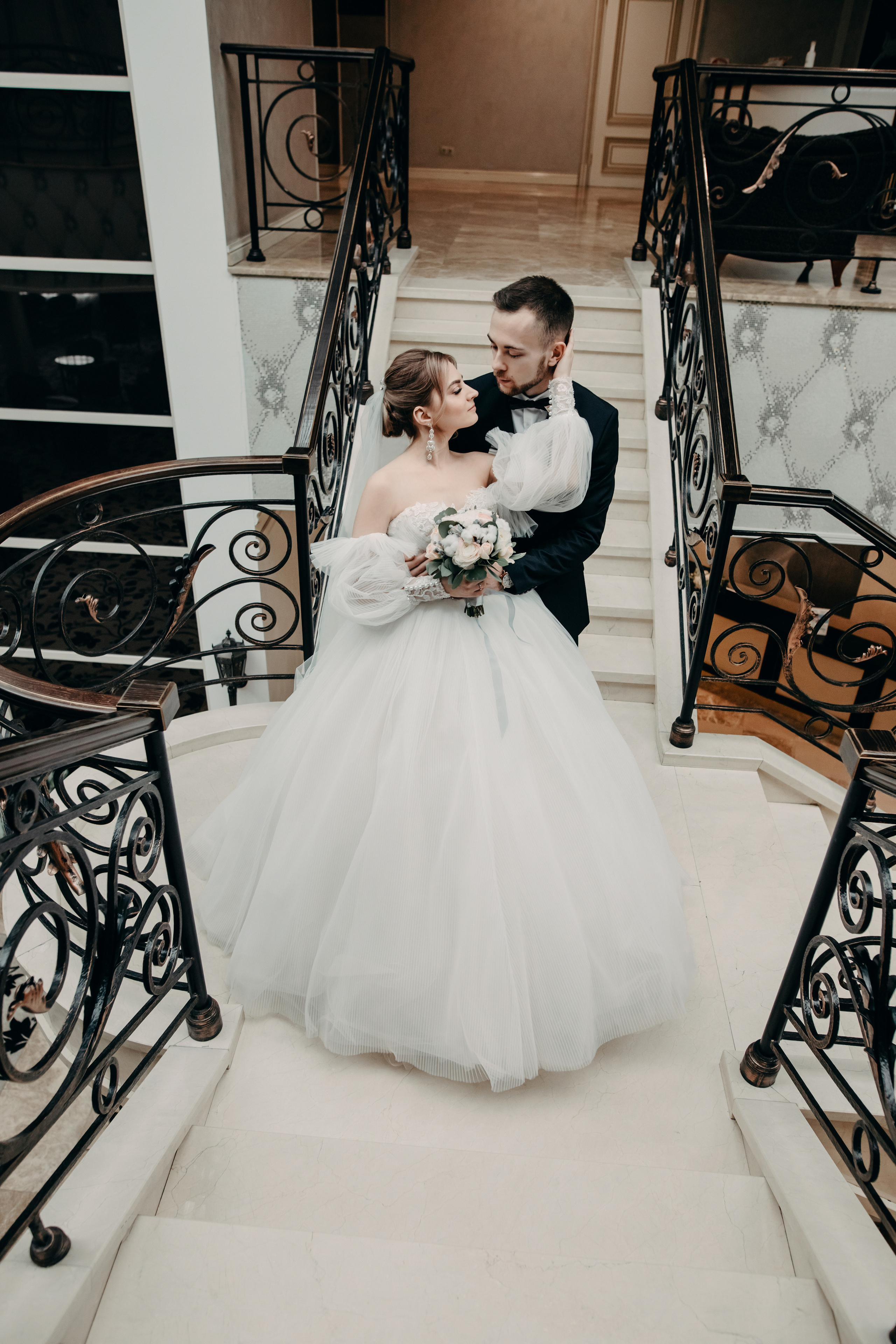 Лена и Леша. Отель Милан. Свадебный и семейный фотограф в Москве Евгения Лисина