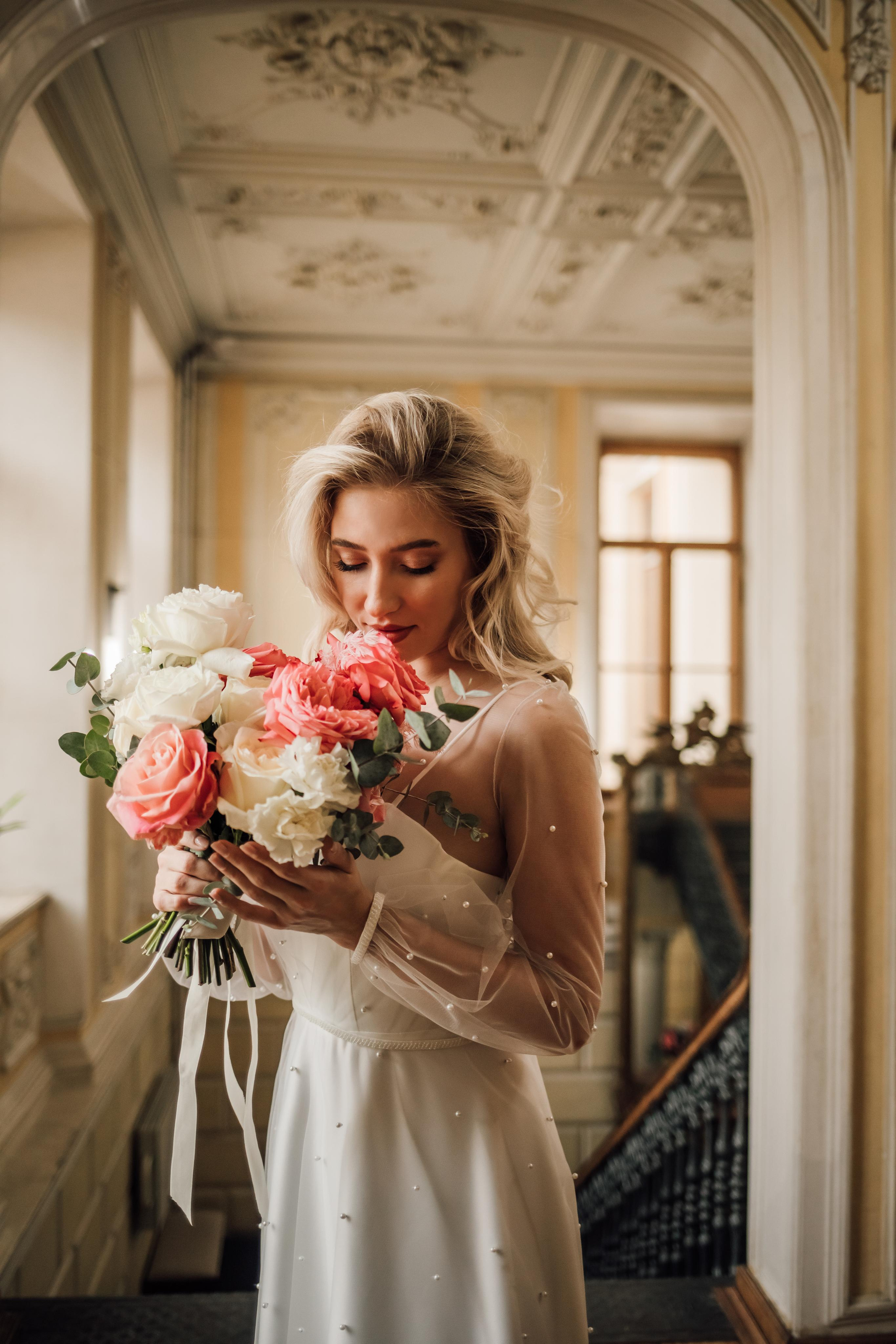 Анна и Андрей. Библиотека им. Пушкина. Свадебный и семейный фотограф в Москве Евгения Лисина