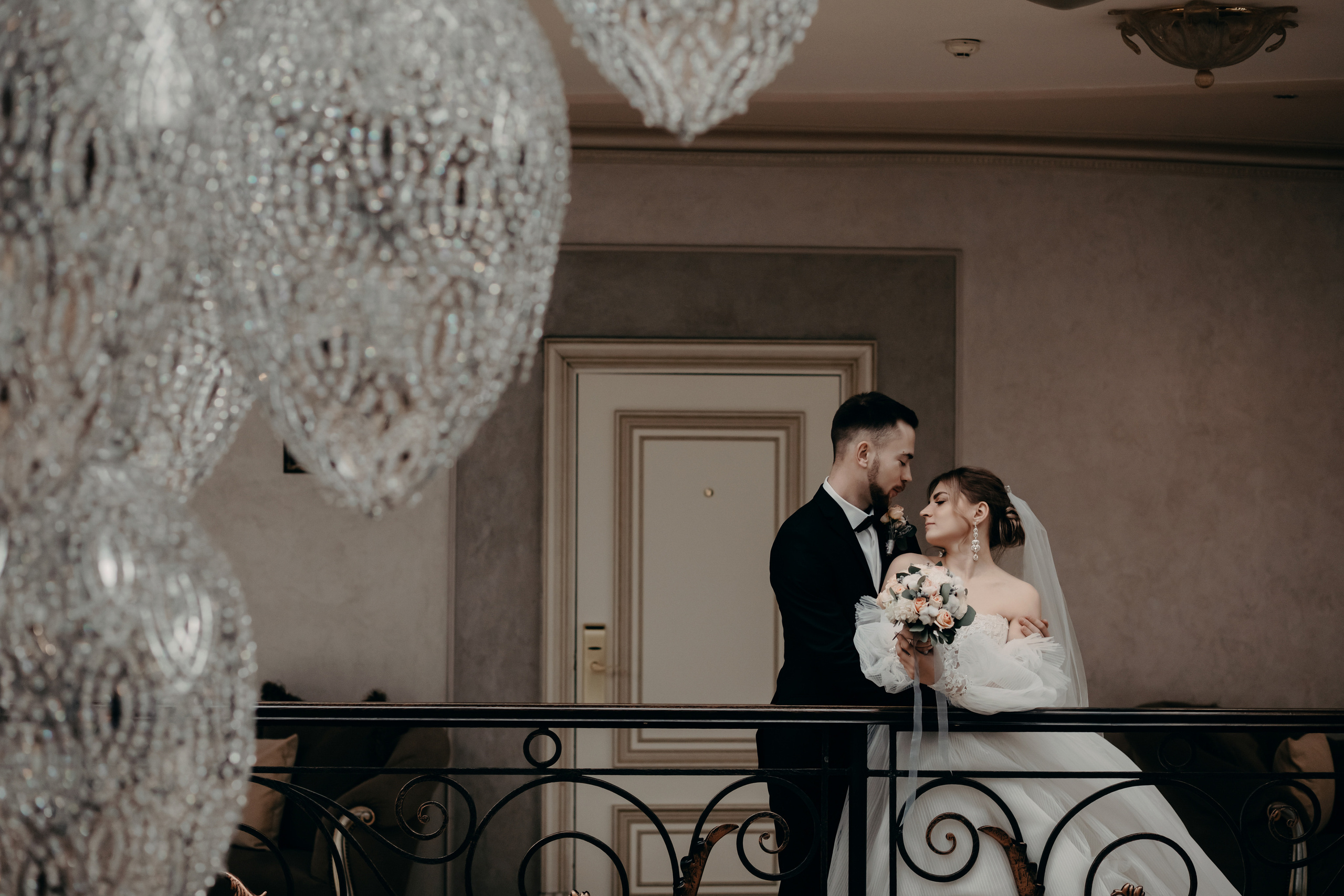 Лена и Леша. Отель Милан. Свадебный и семейный фотограф в Москве Евгения Лисина