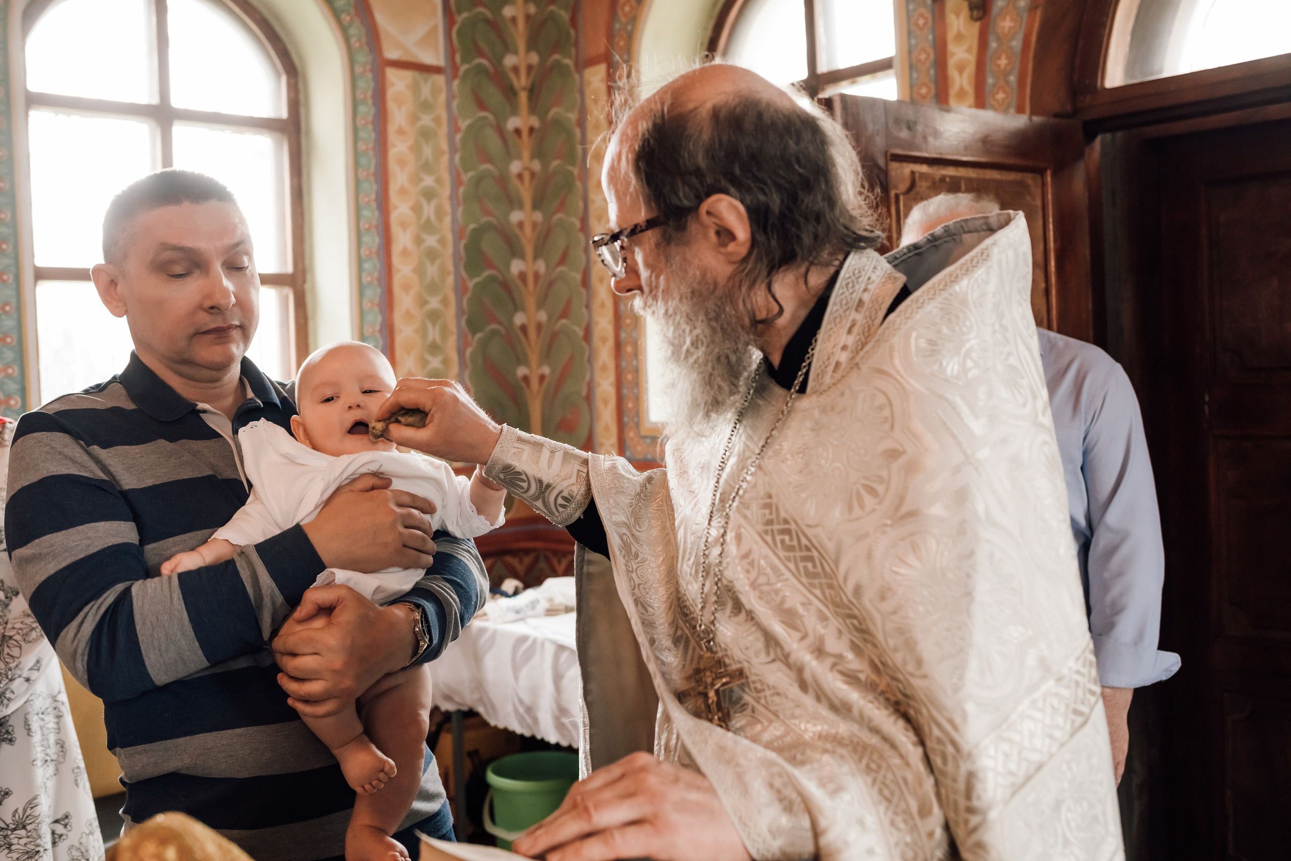 Фотоъемка крещения в Москве. Свадебный и семейный фотограф в Москве Евгения Лисина