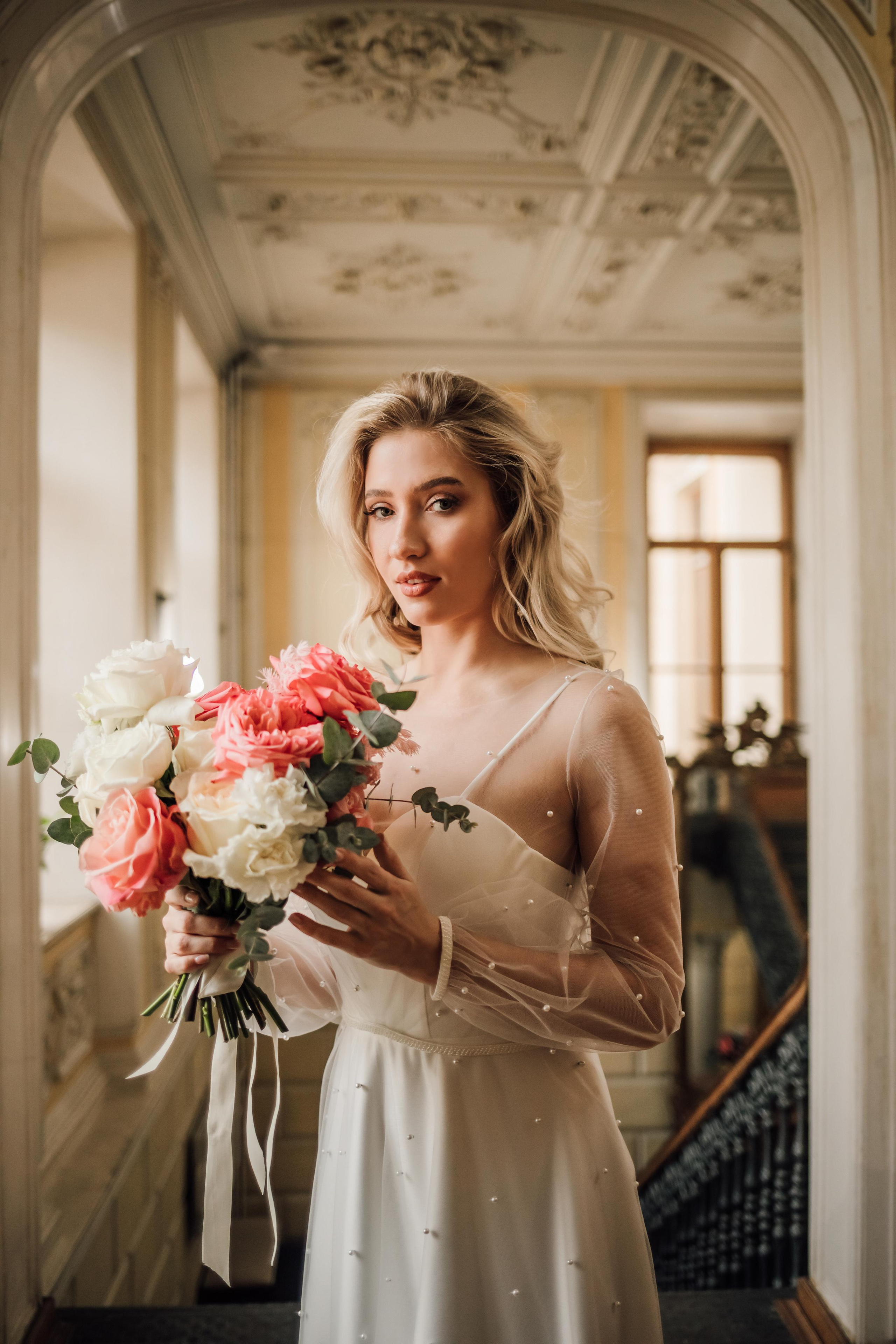 Анна и Андрей. Библиотека им. Пушкина. Свадебный и семейный фотограф в Москве Евгения Лисина