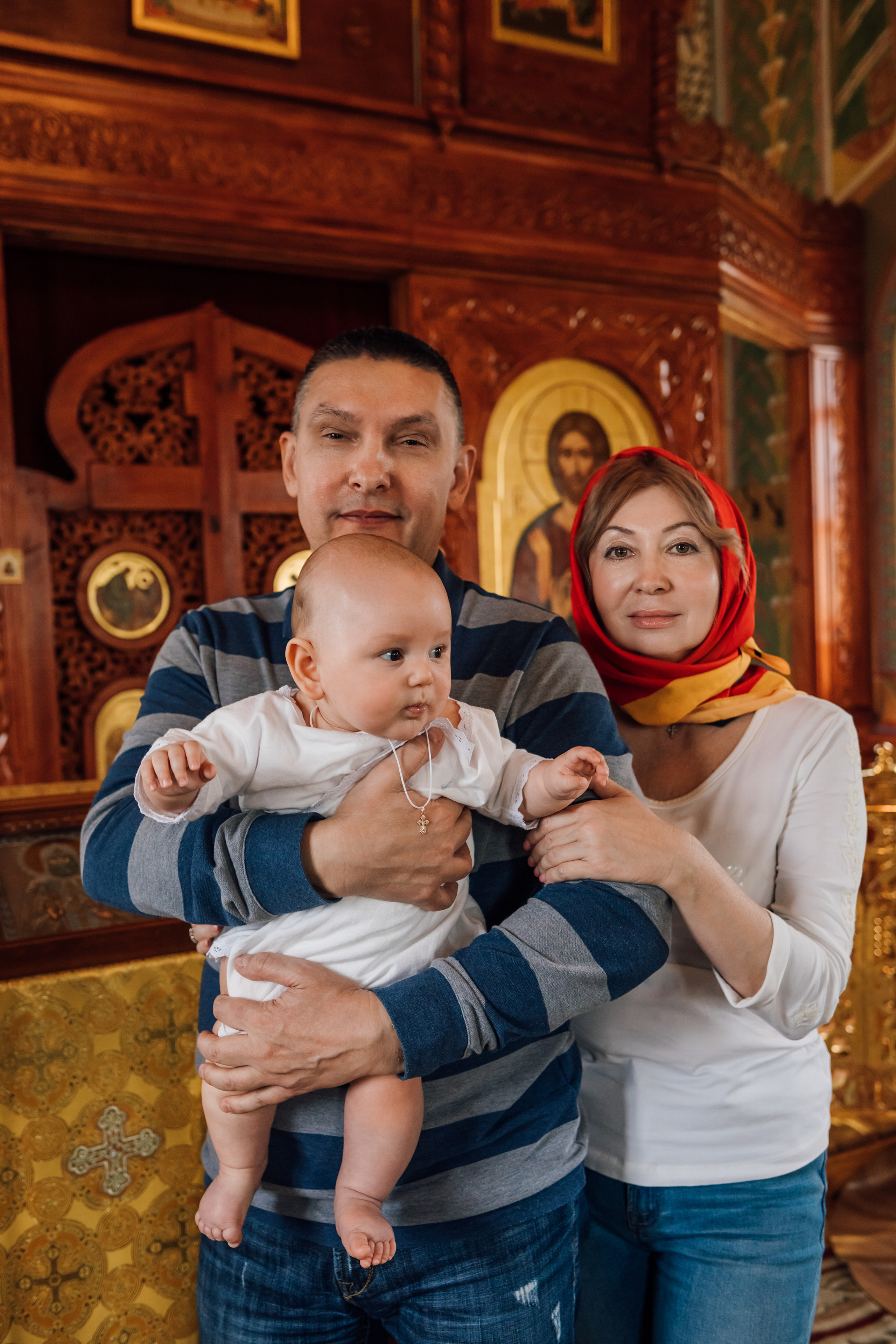 Фотоъемка крещения в Москве. Свадебный и семейный фотограф в Москве Евгения Лисина
