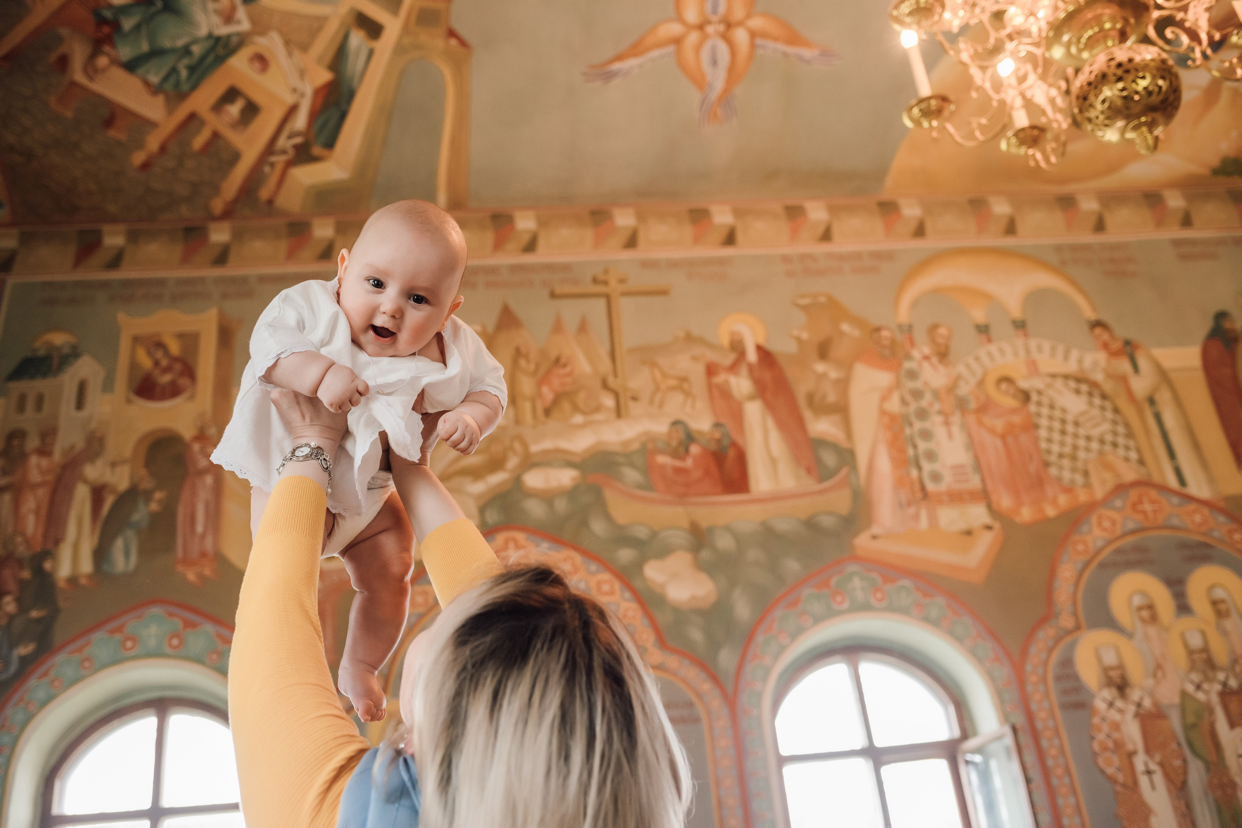 Фотоъемка крещения в Москве. Свадебный и семейный фотограф в Москве Евгения Лисина