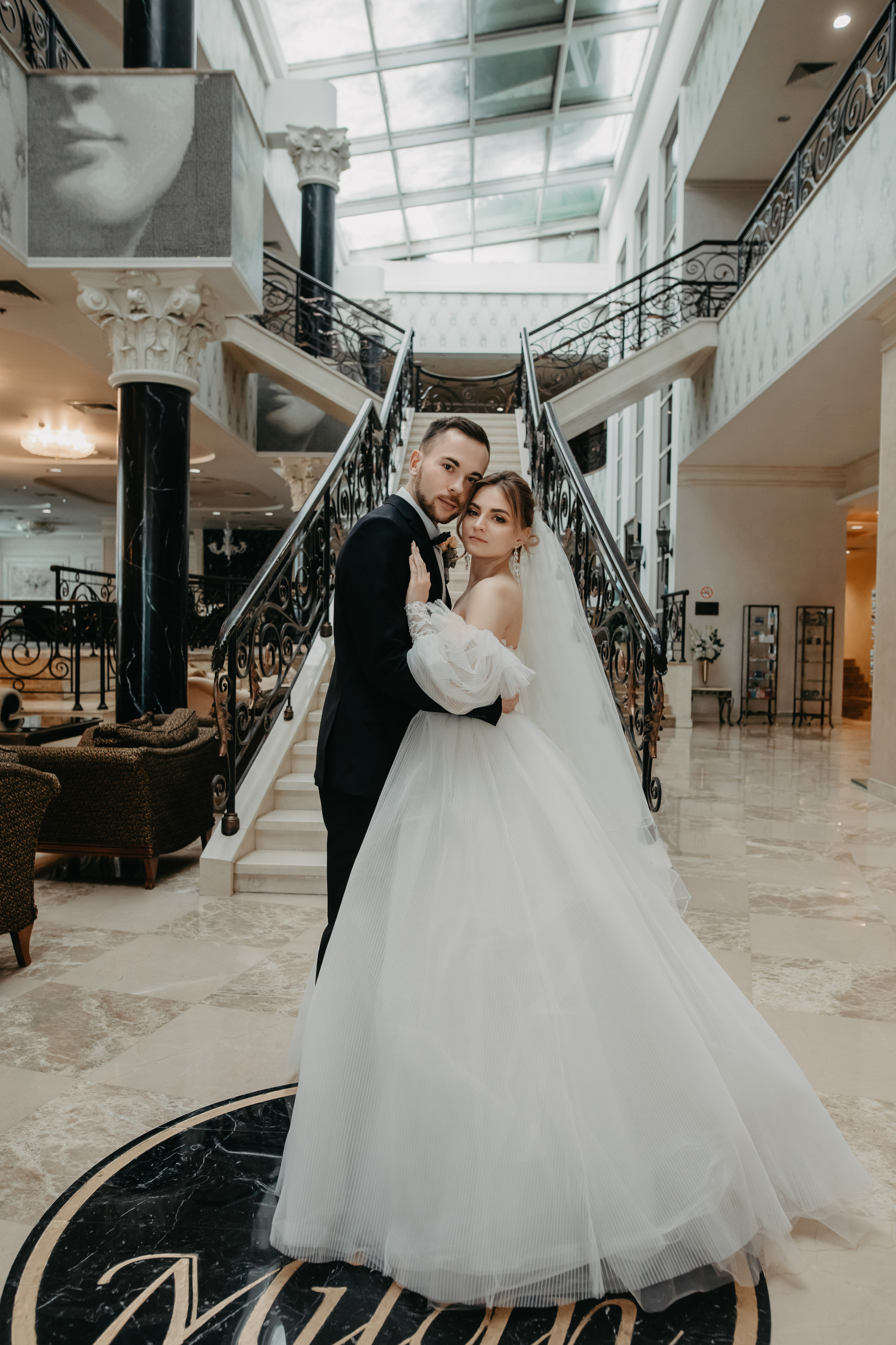 Лена и Леша. Отель Милан. Свадебный и семейный фотограф в Москве Евгения Лисина