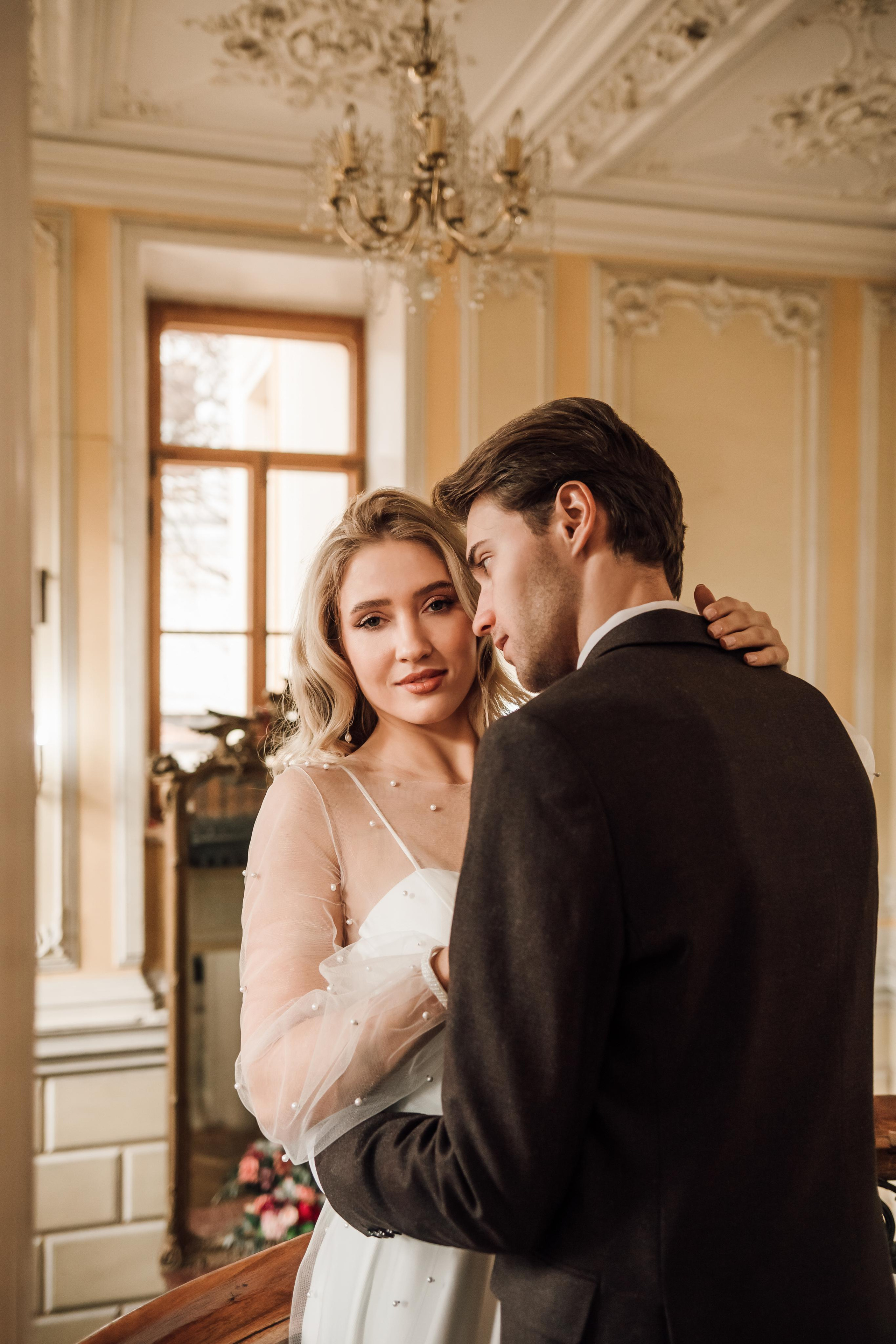 Анна и Андрей. Библиотека им. Пушкина. Свадебный и семейный фотограф в Москве Евгения Лисина