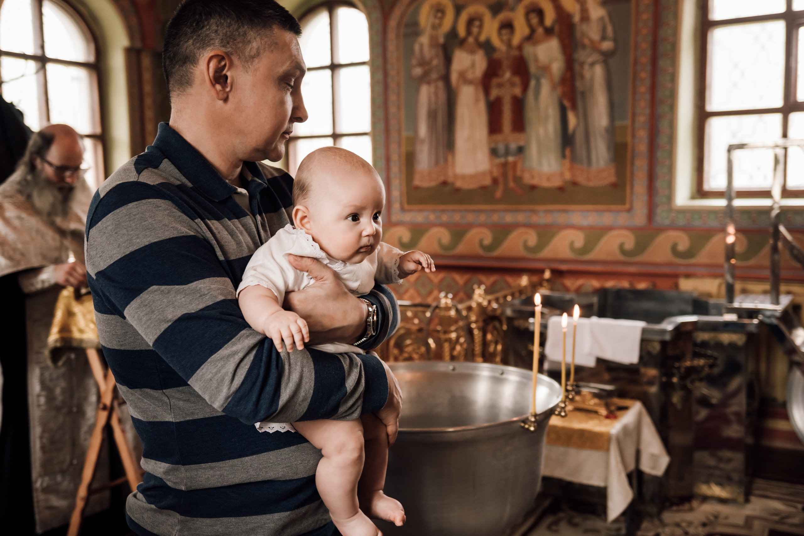 Фотоъемка крещения в Москве. Свадебный и семейный фотограф в Москве Евгения Лисина