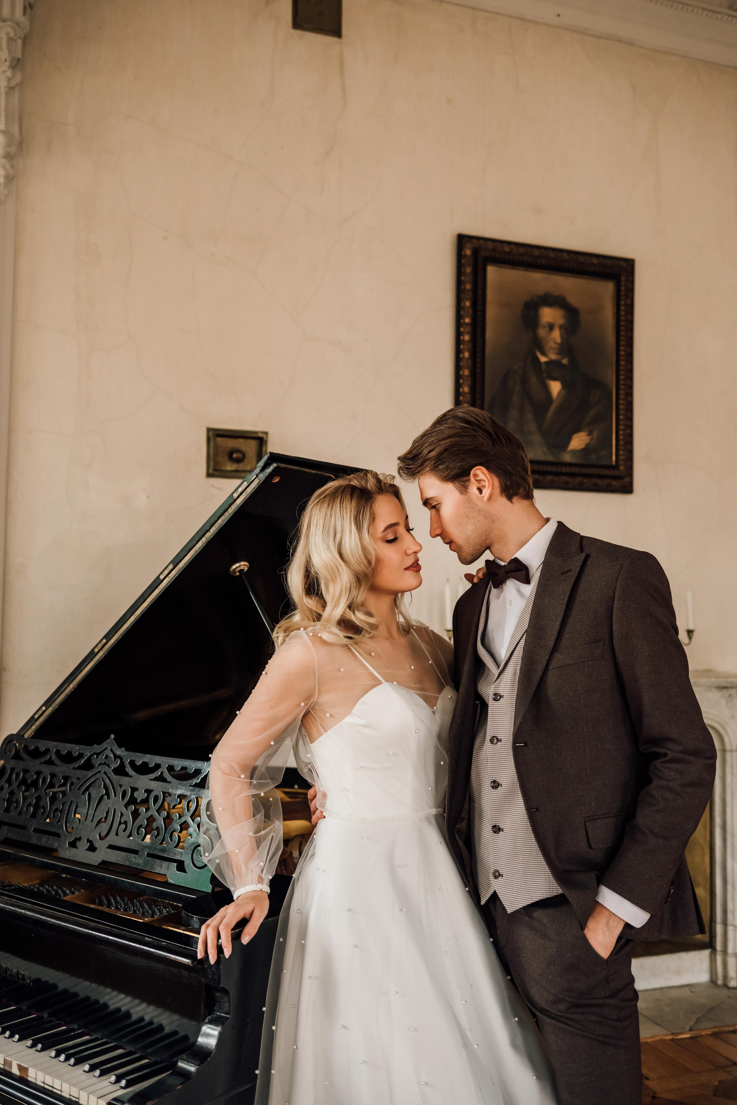 Анна и Андрей. Библиотека им. Пушкина. Свадебный и семейный фотограф в Москве Евгения Лисина