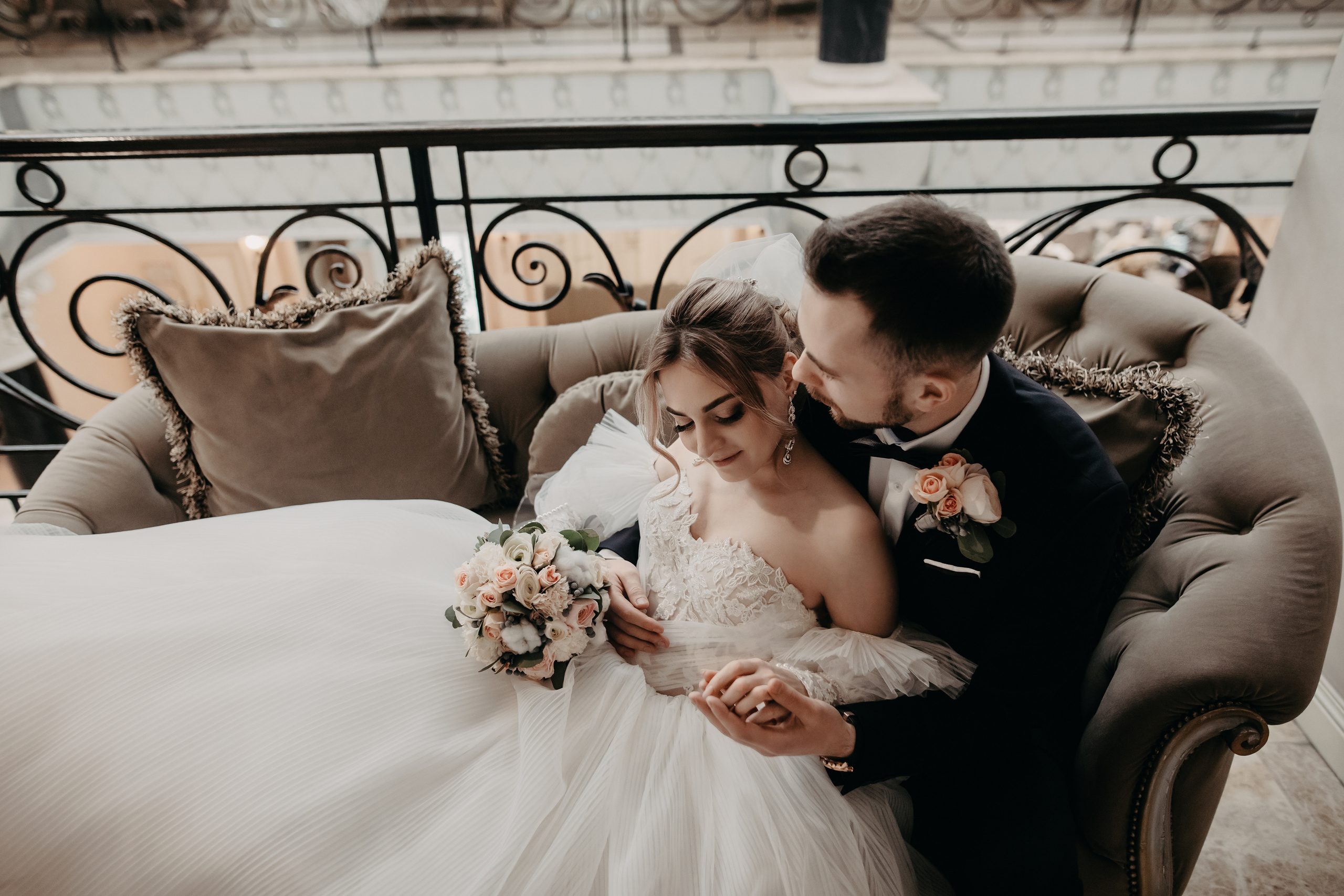 Лена и Леша. Отель Милан. Свадебный и семейный фотограф в Москве Евгения Лисина