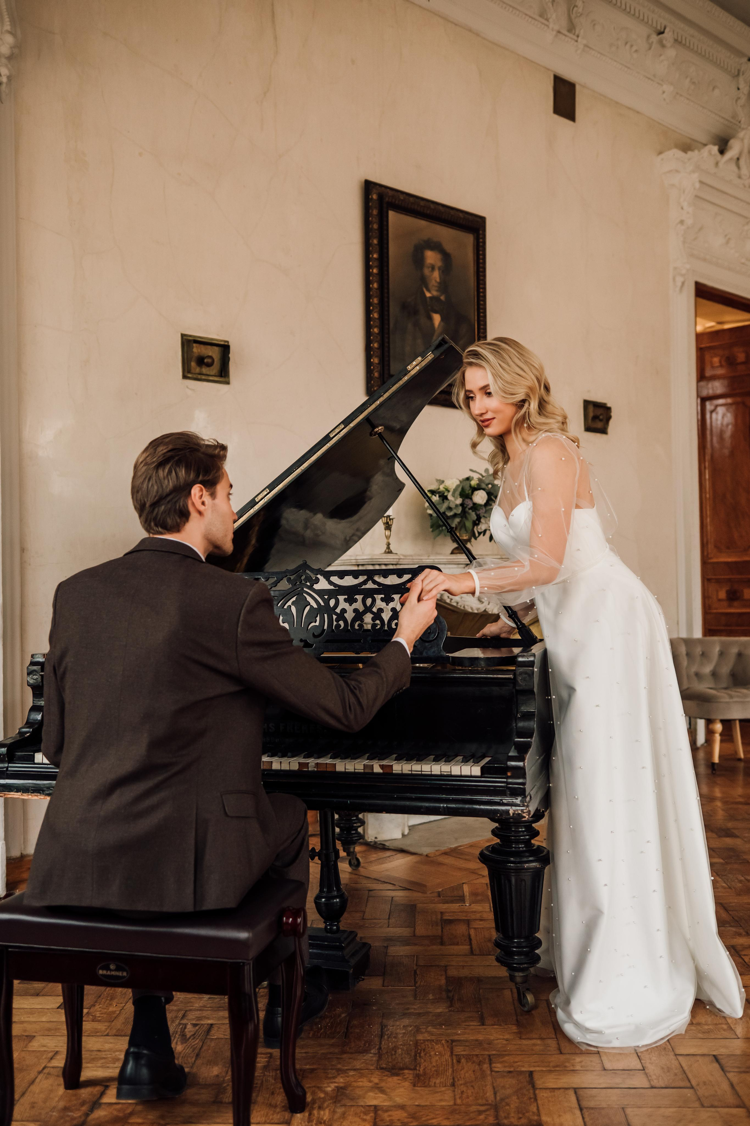 Анна и Андрей. Библиотека им. Пушкина. Свадебный и семейный фотограф в Москве Евгения Лисина