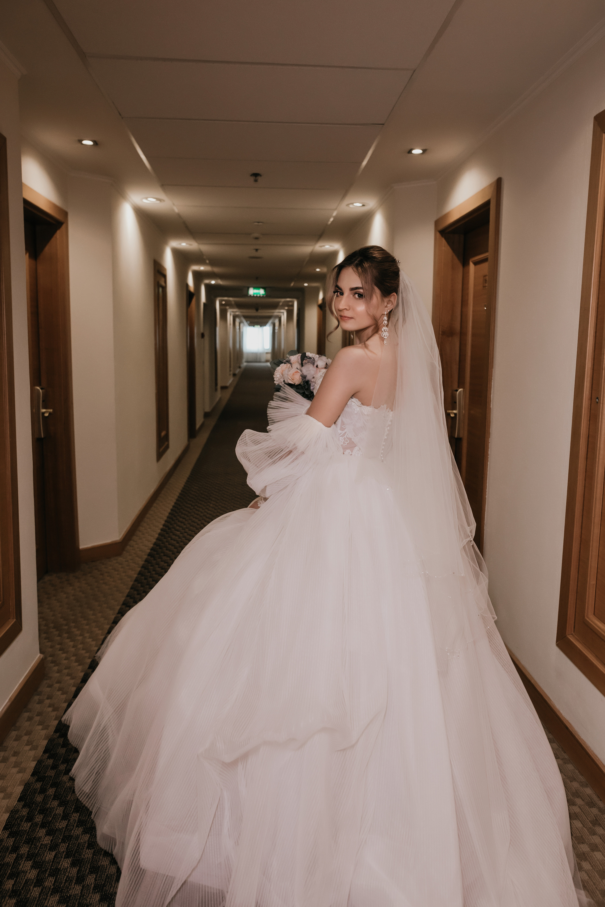 Лена и Леша. Отель Милан. Свадебный и семейный фотограф в Москве Евгения Лисина