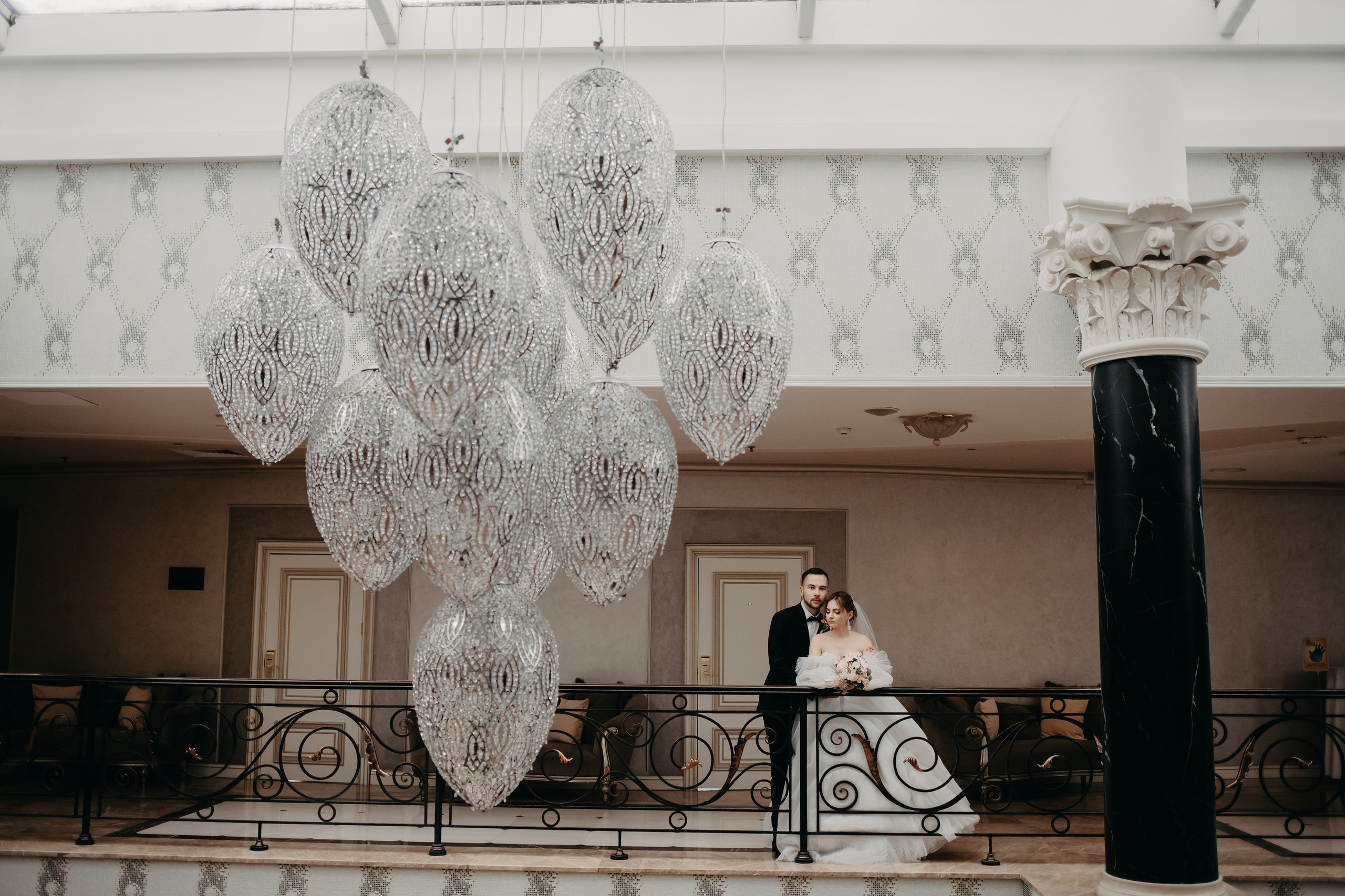 Лена и Леша. Отель Милан. Свадебный и семейный фотограф в Москве Евгения Лисина