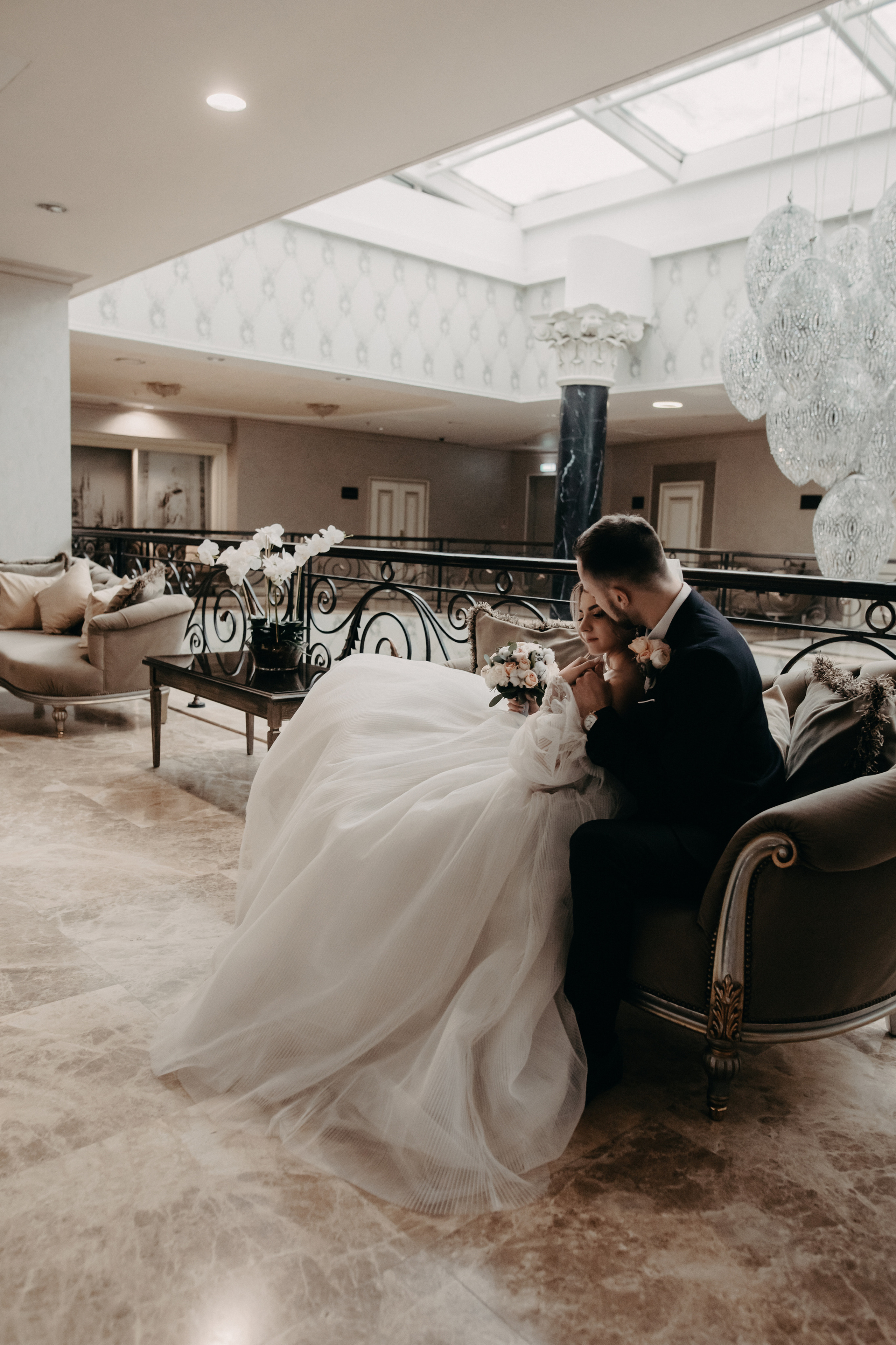 Лена и Леша. Отель Милан. Свадебный и семейный фотограф в Москве Евгения Лисина