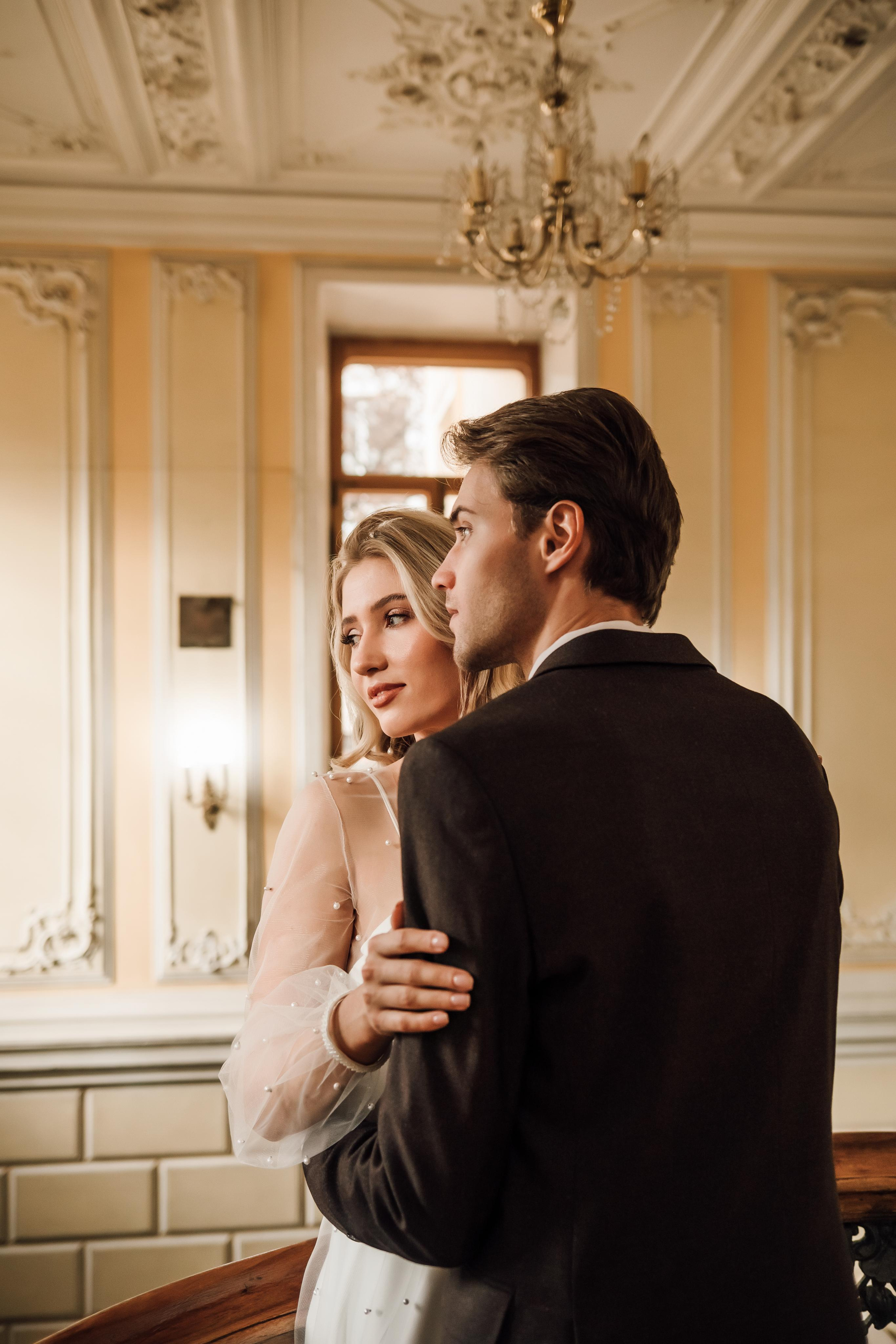 Анна и Андрей. Библиотека им. Пушкина. Свадебный и семейный фотограф в Москве Евгения Лисина